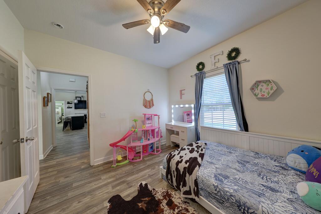 111 Marie Ln