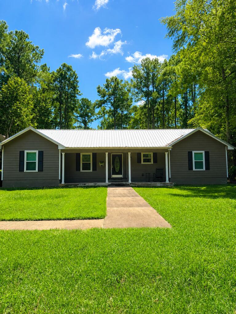 191 Riverchase Drive