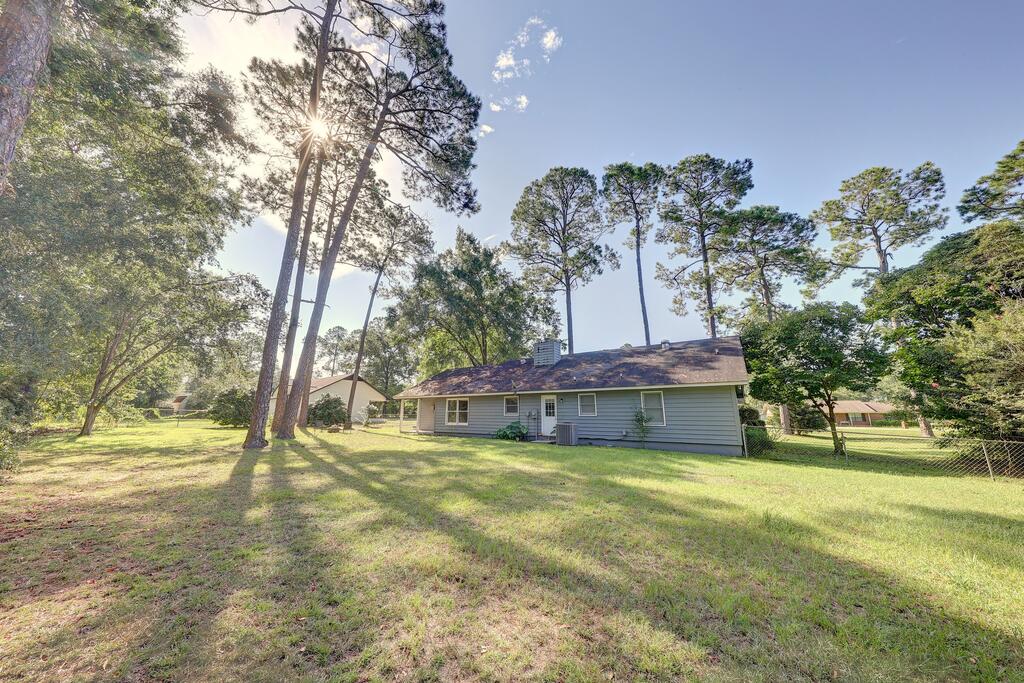 1105 Quail Run