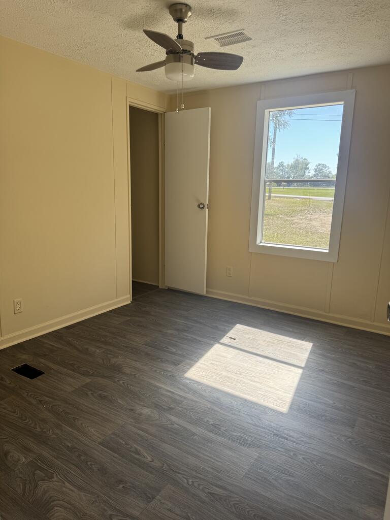140 Faye Dr