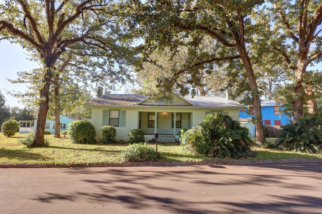 408 Circle Drive Bainbridge GA
