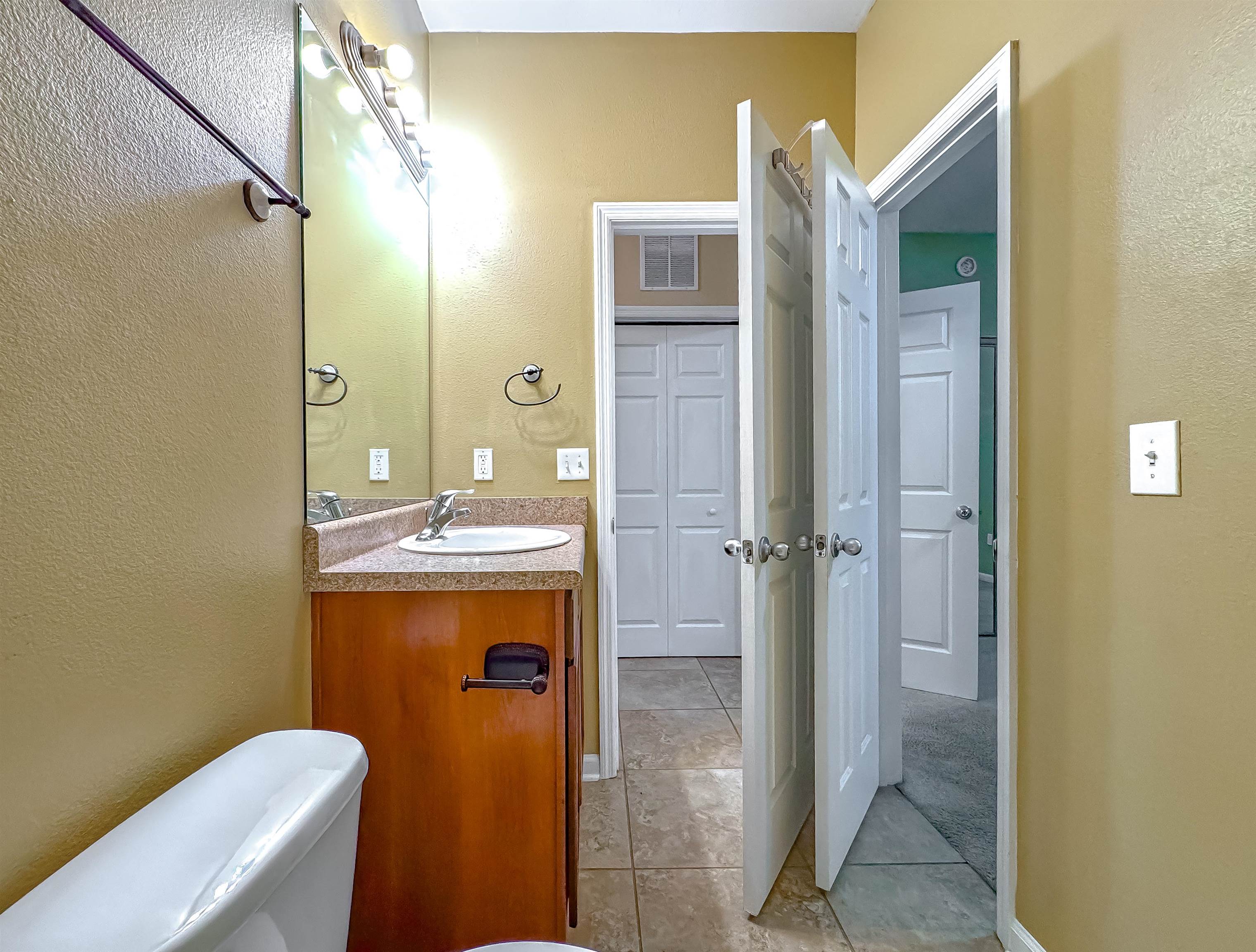 2400 Fred Smith Road Unit: 304