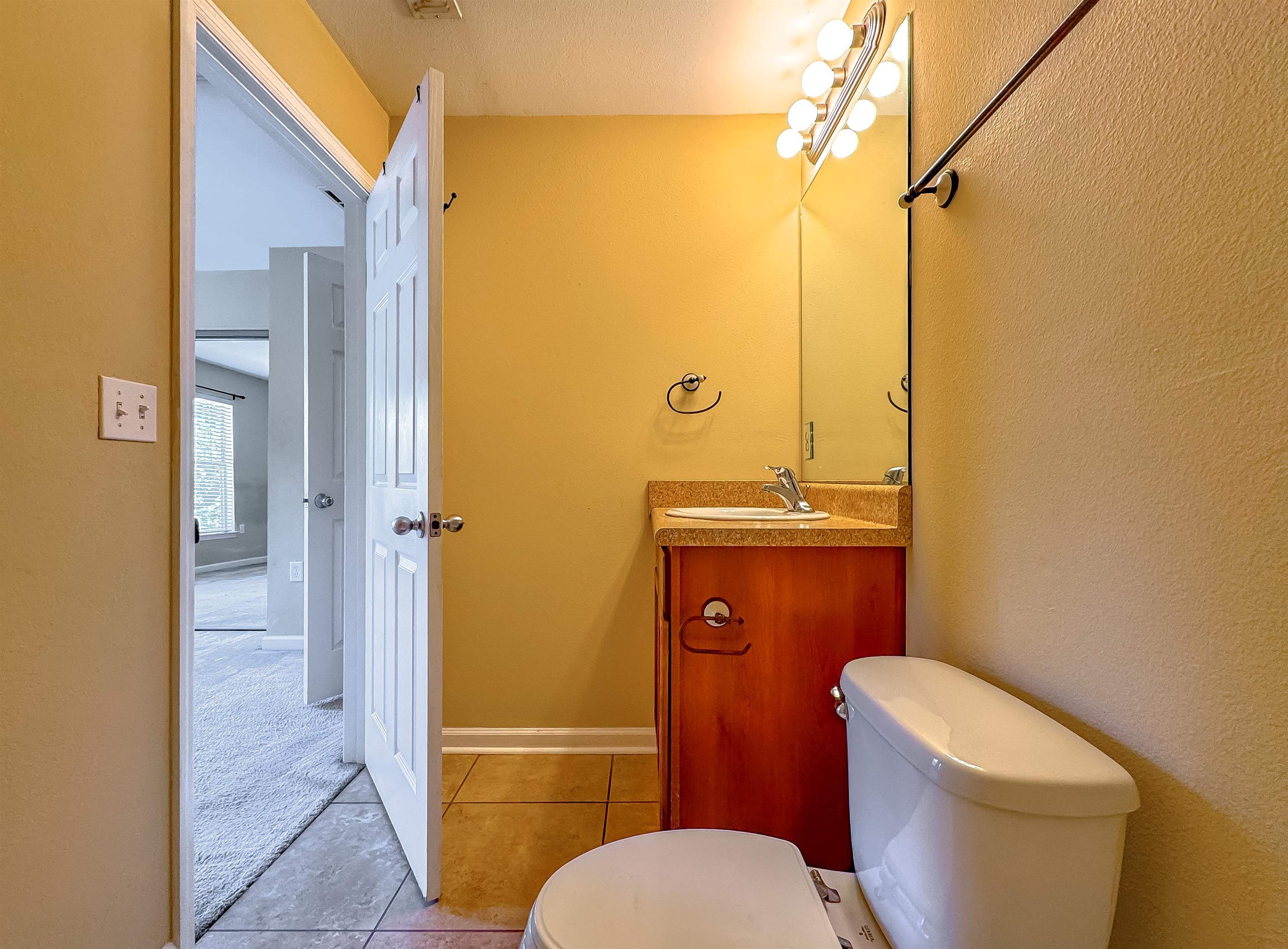 2400 Fred Smith Road Unit: 304