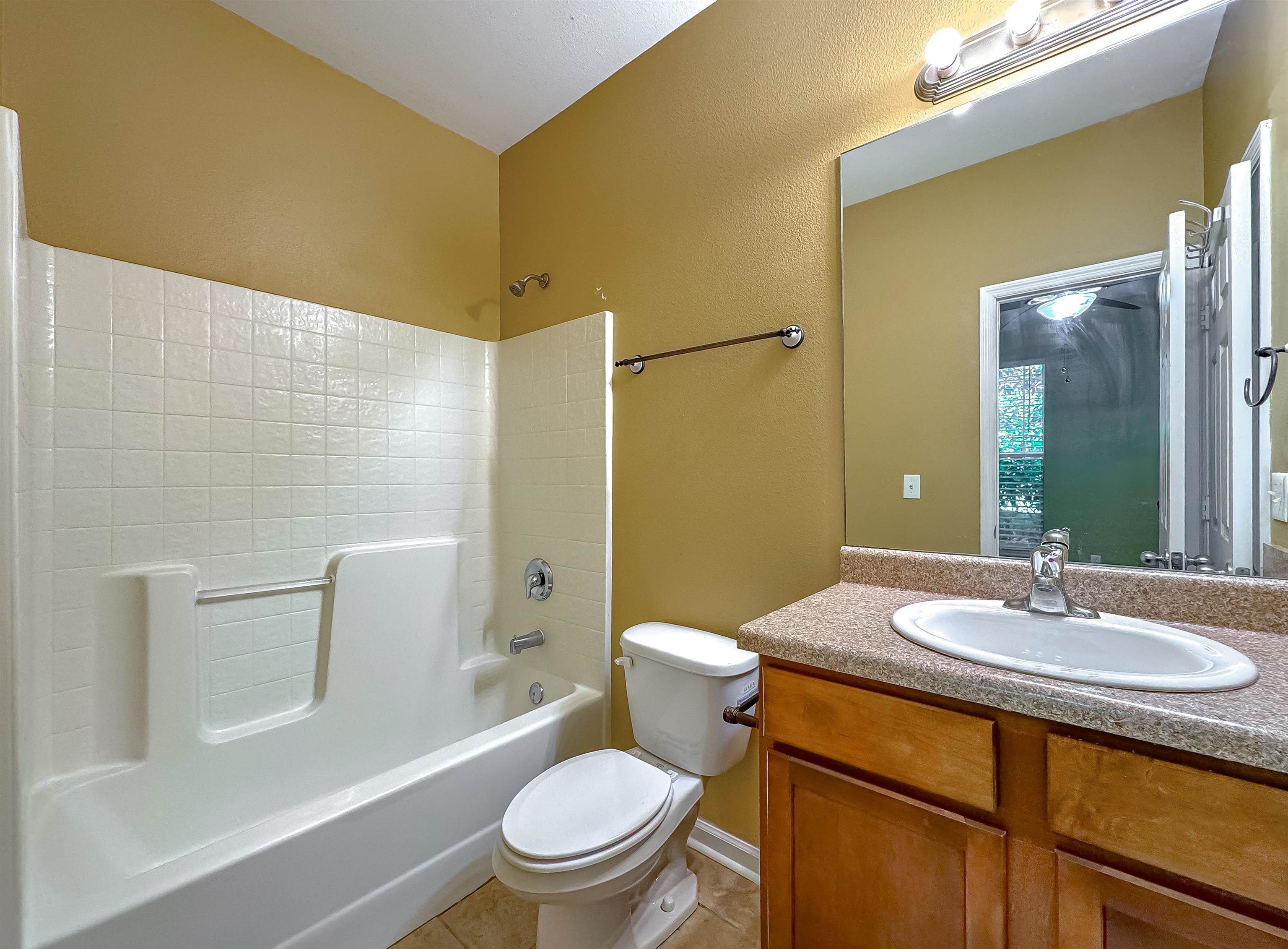 2400 Fred Smith Road Unit: 304