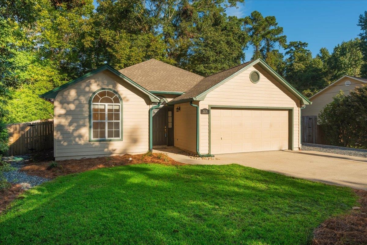 318 GAWAIN Lane