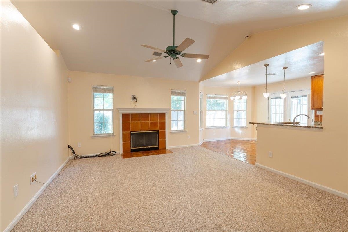 318 GAWAIN Lane
