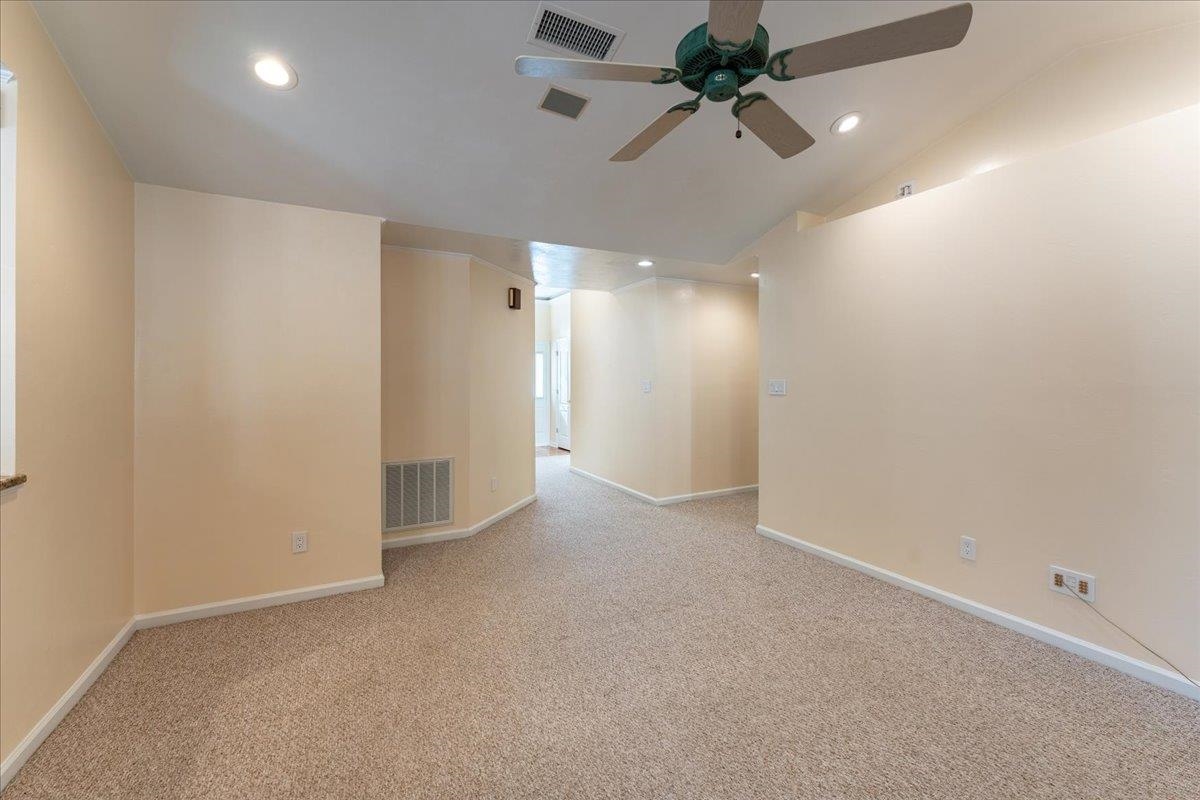 318 GAWAIN Lane