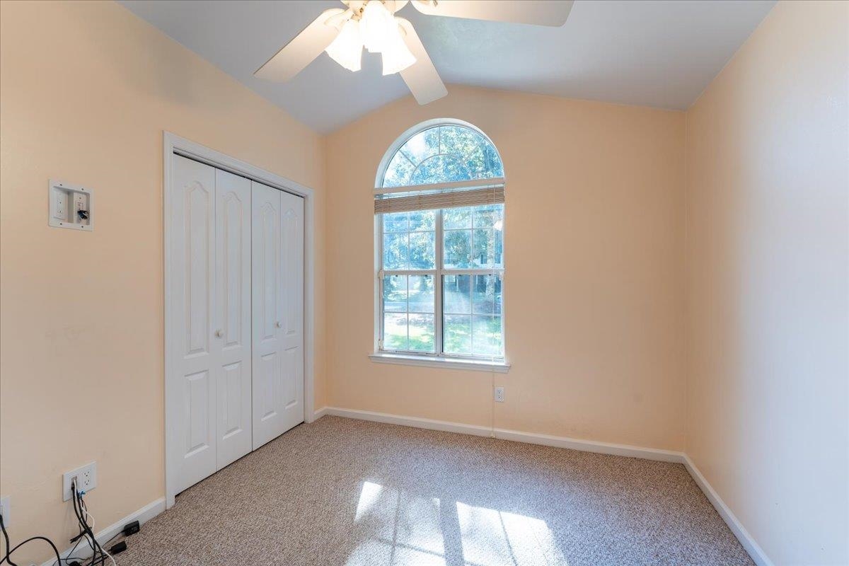 318 GAWAIN Lane