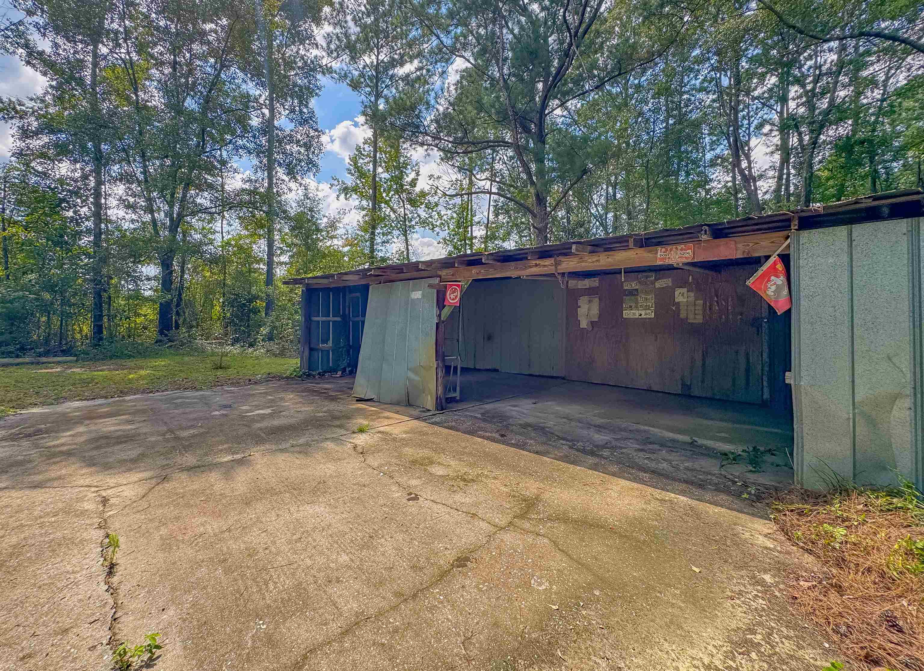 476 Jim Taylor Road