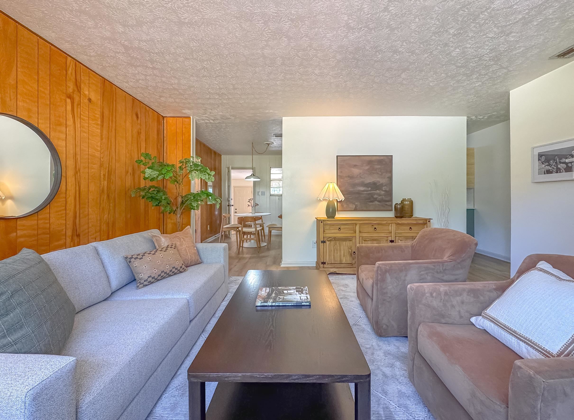 864 Bahama Drive