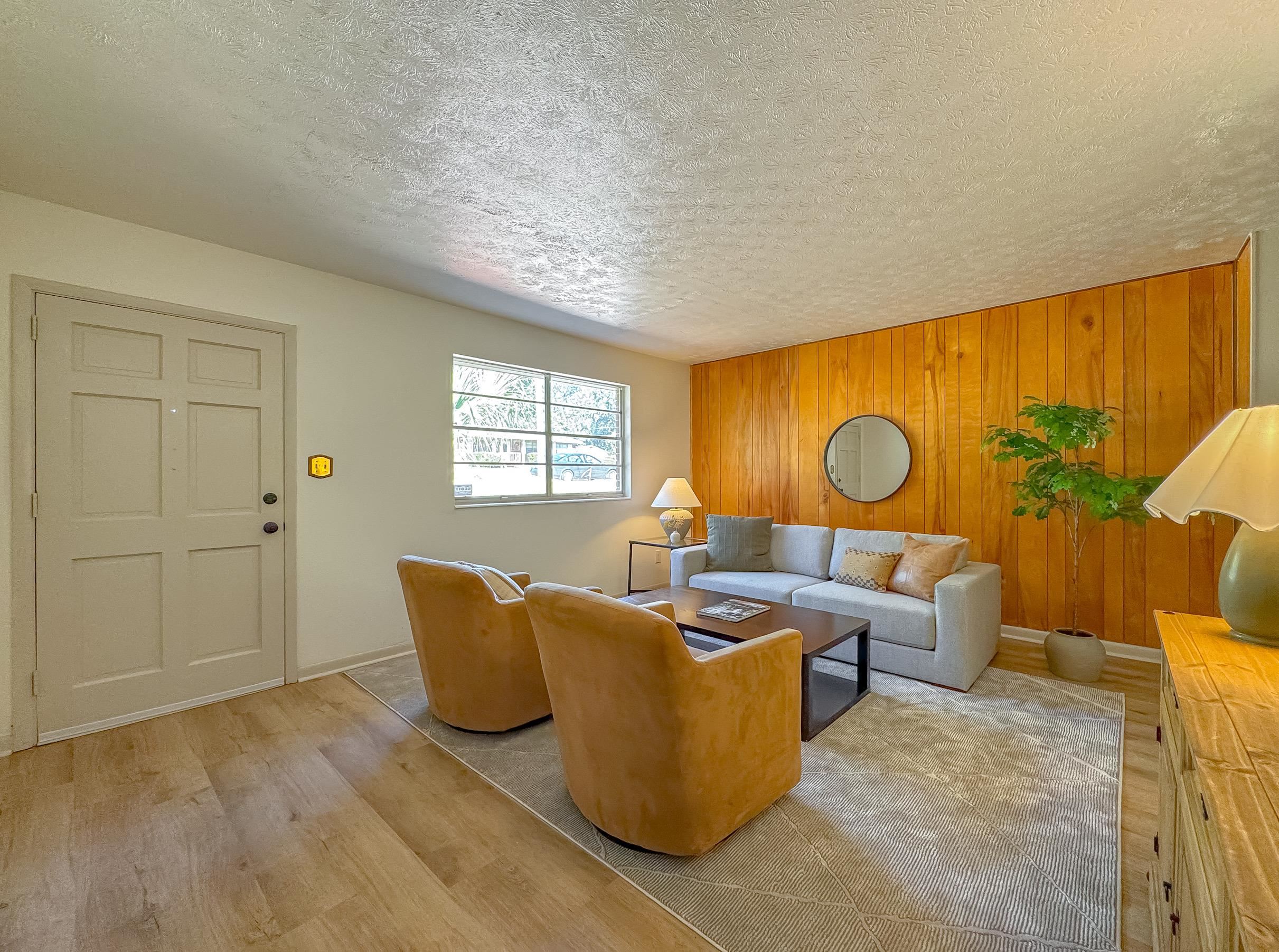 864 Bahama Drive