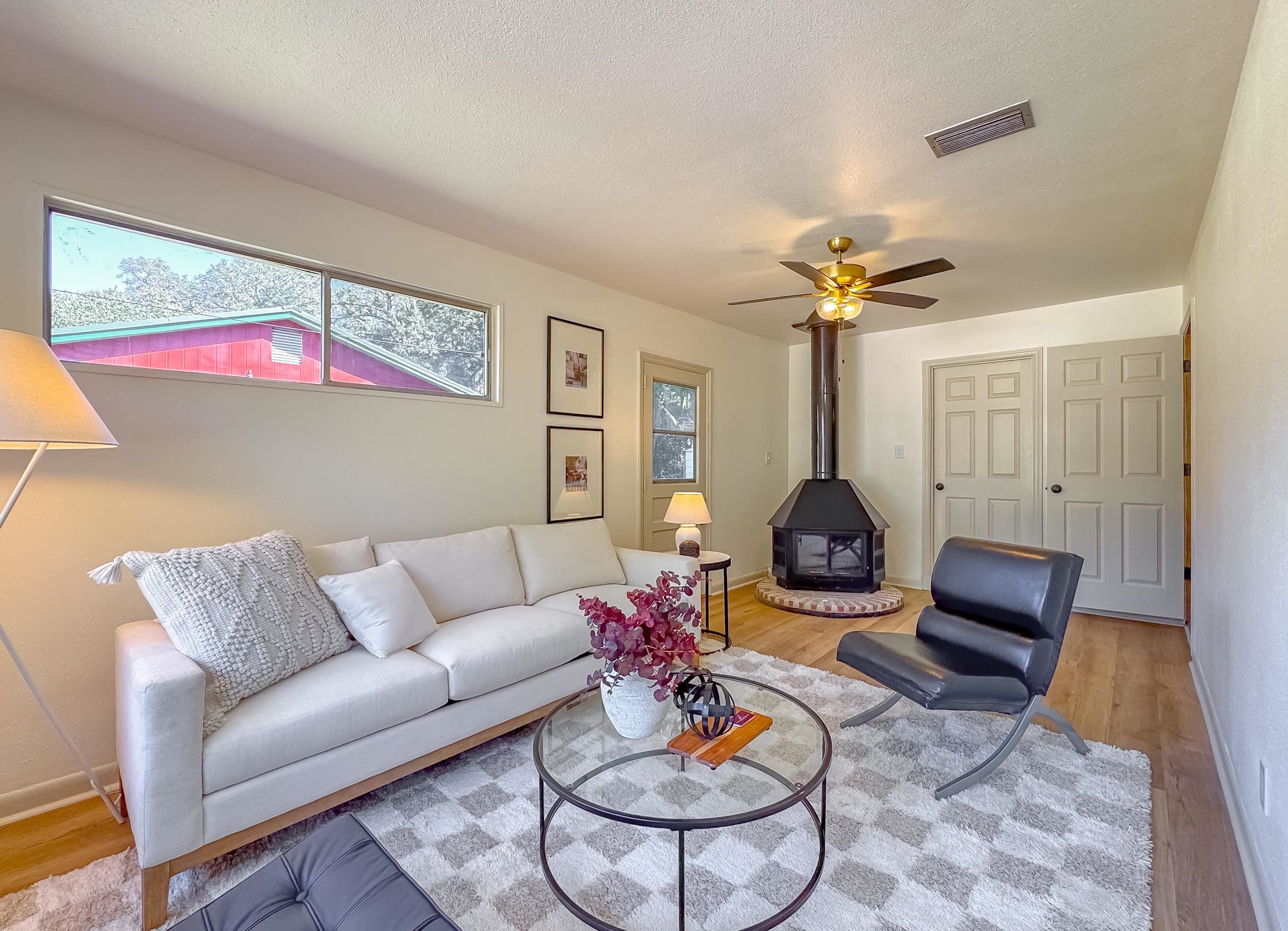 864 Bahama Drive