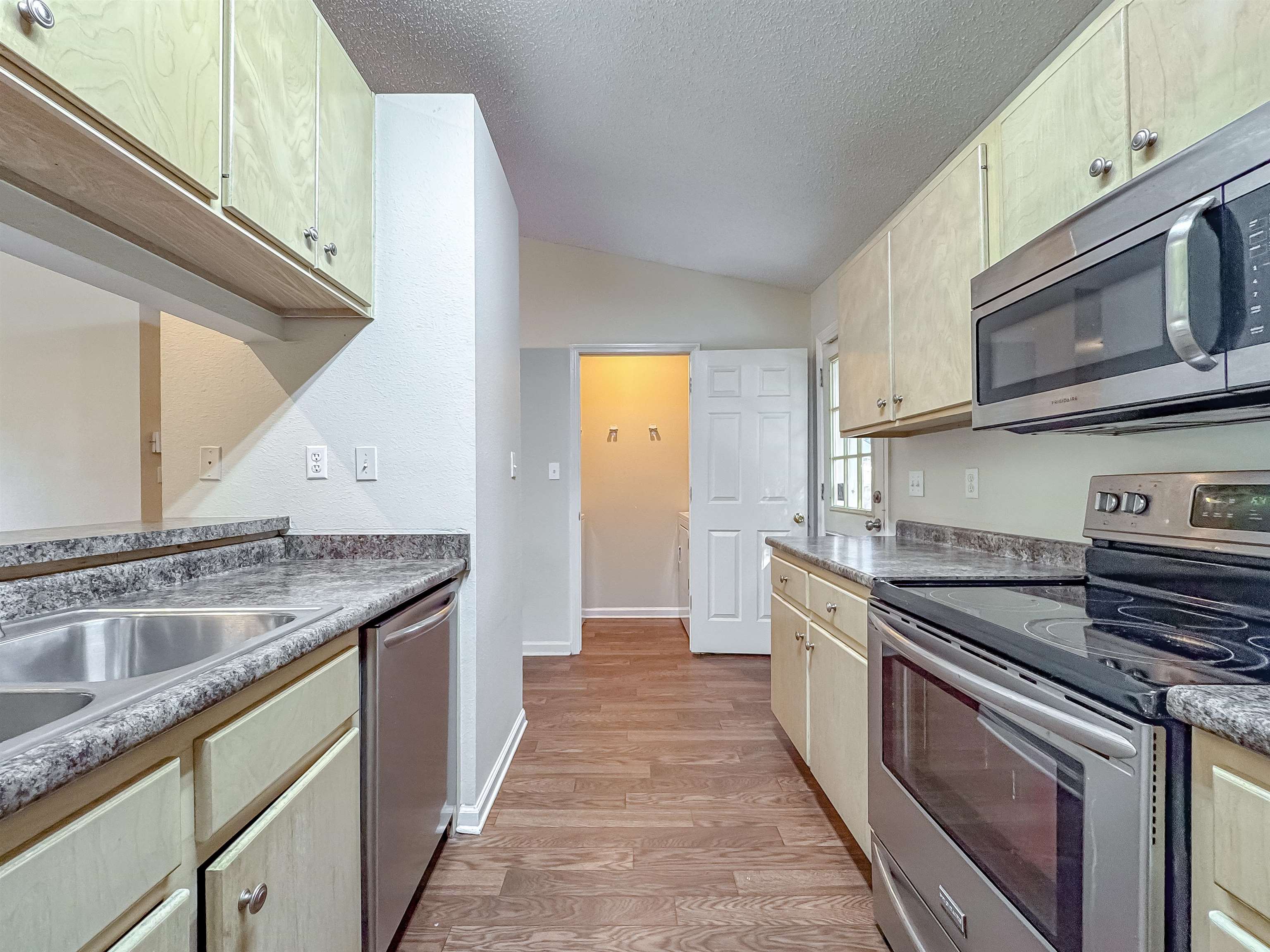 1109 Bonnie Drive