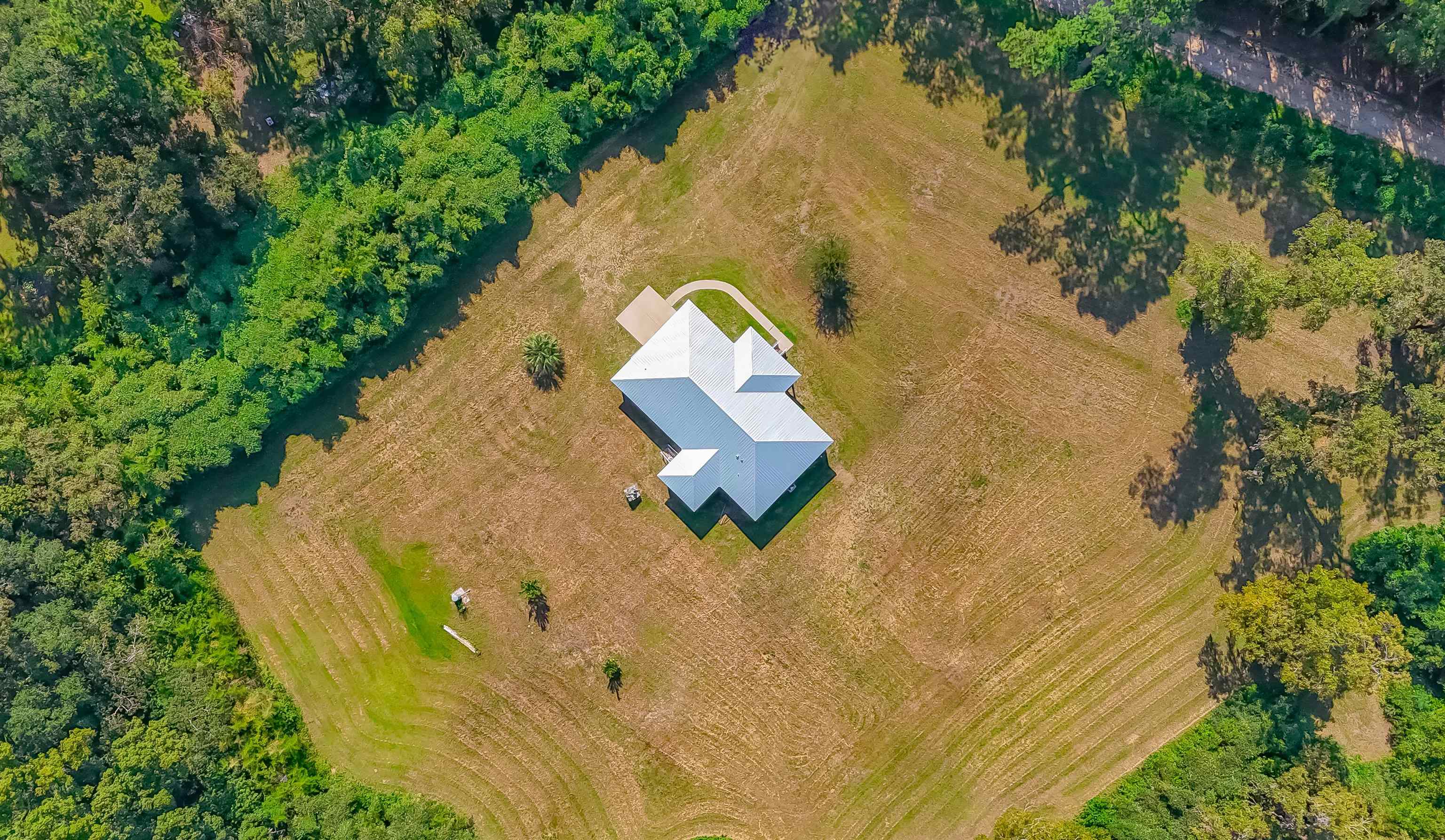 525 Devane Road