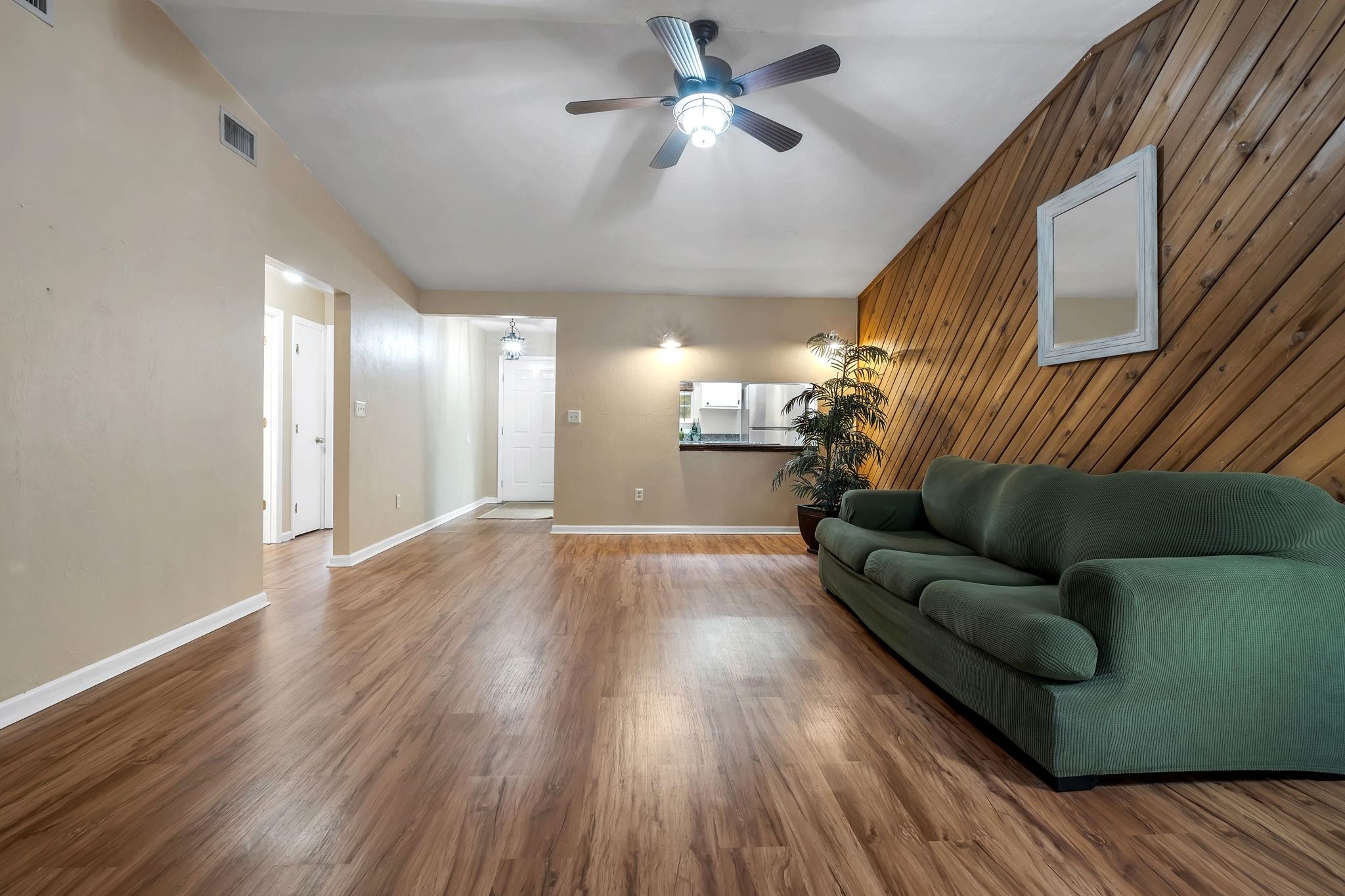 2062 Hanover Court