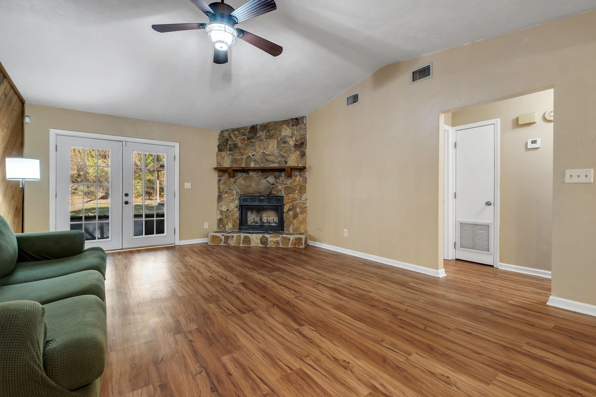 2062 Hanover Court