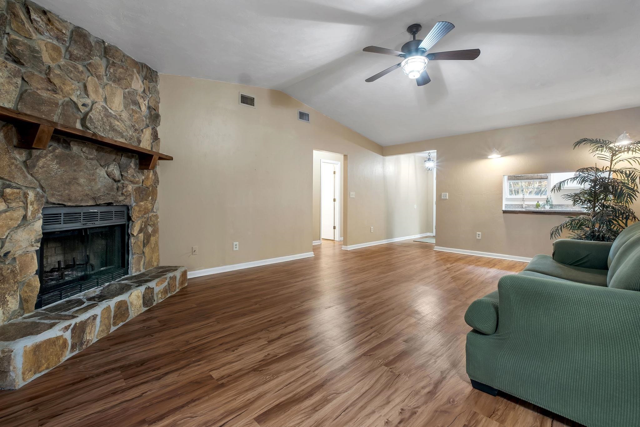 2062 Hanover Court