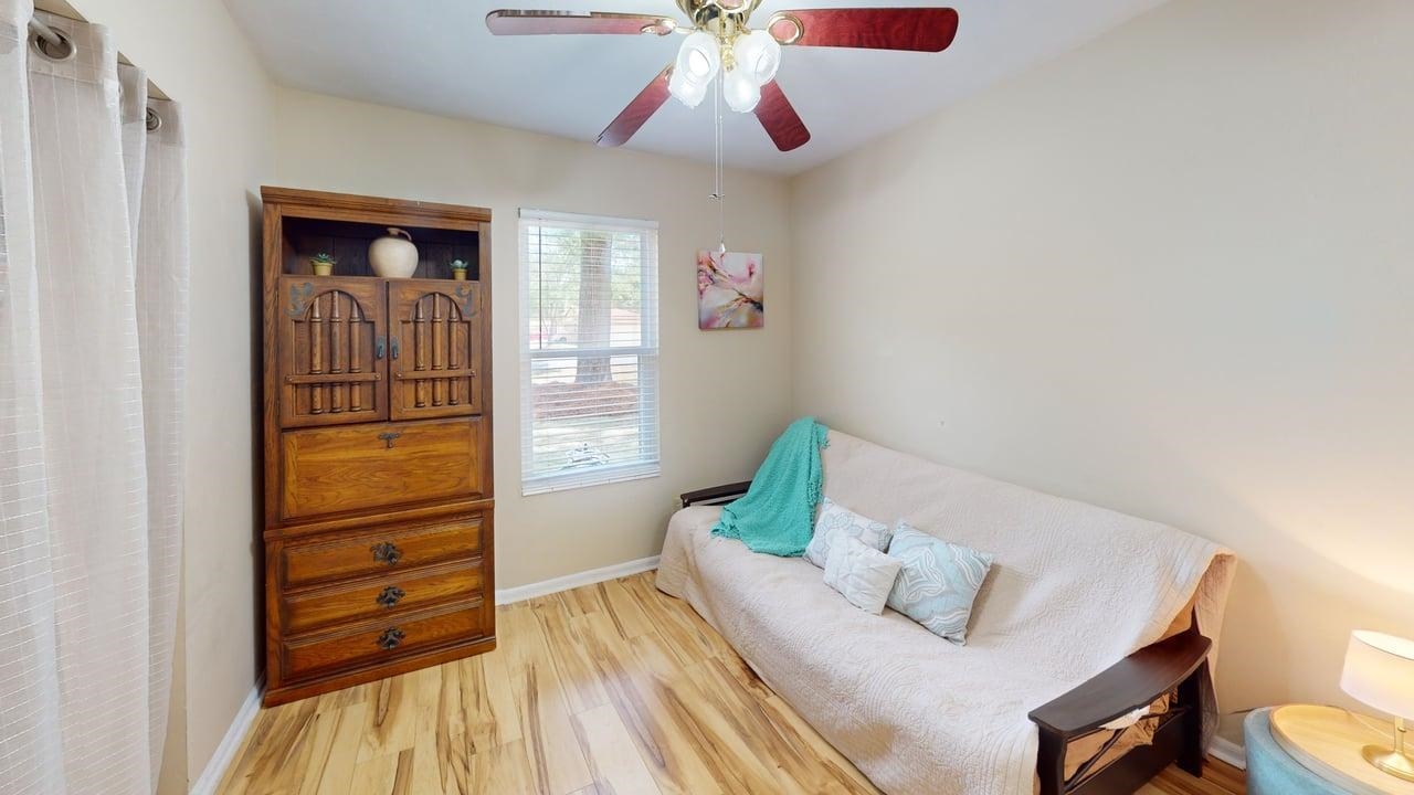 5620 Cypress Circle