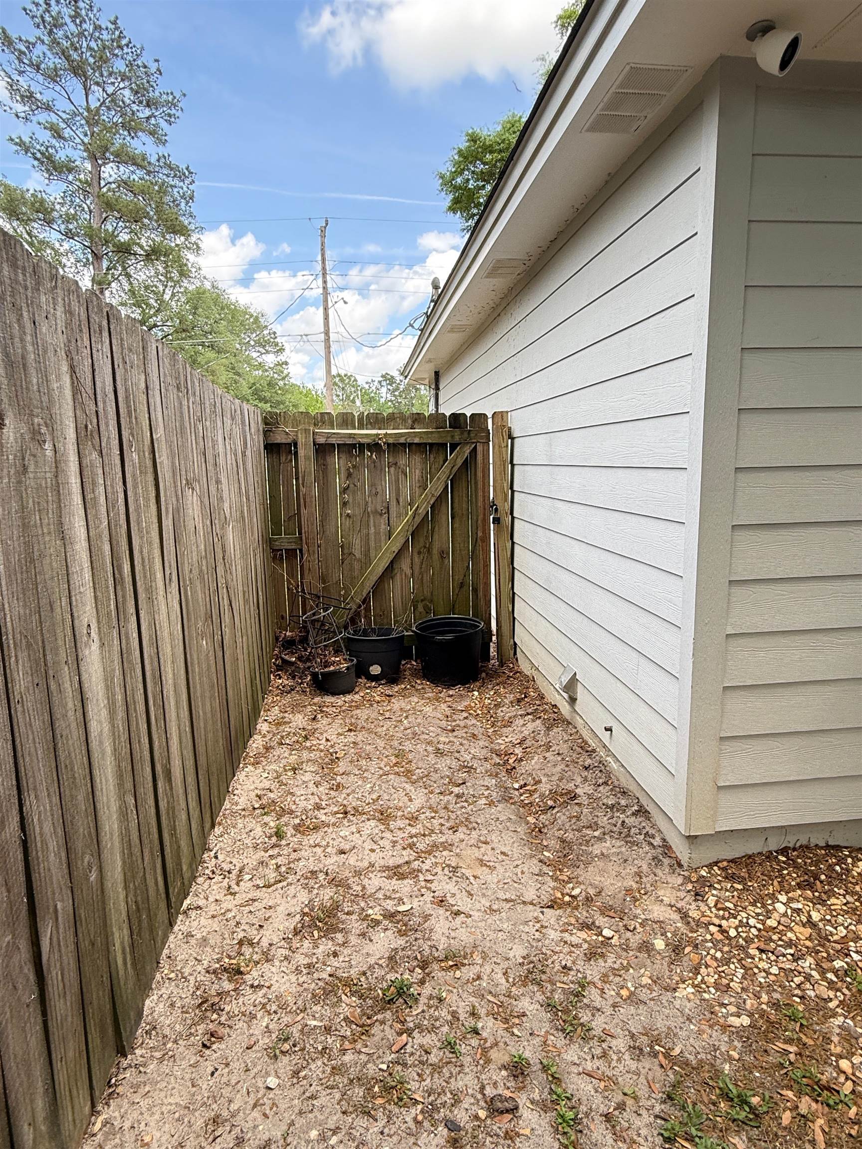 5620 Cypress Circle