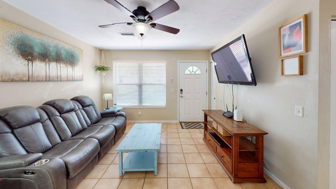 5620 Cypress Circle