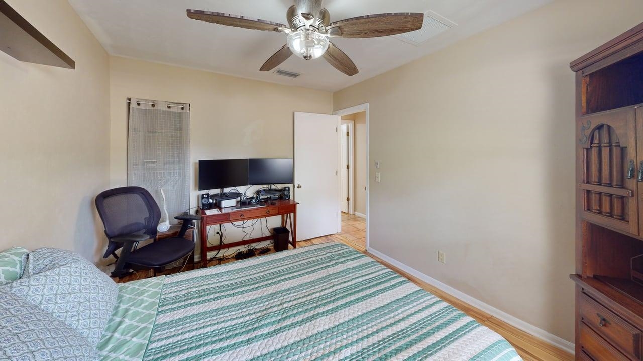5620 Cypress Circle