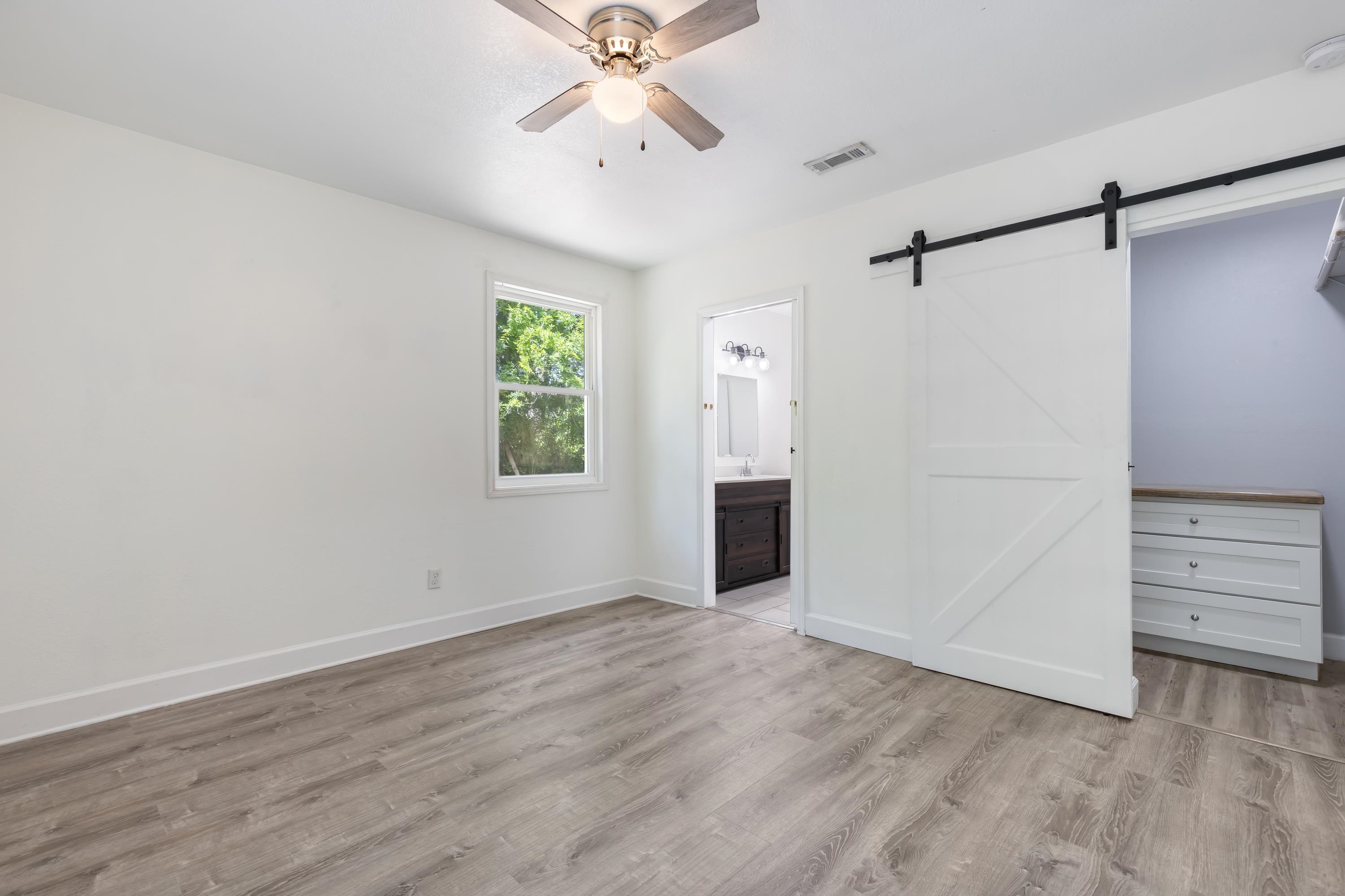 28 Kameron Drive