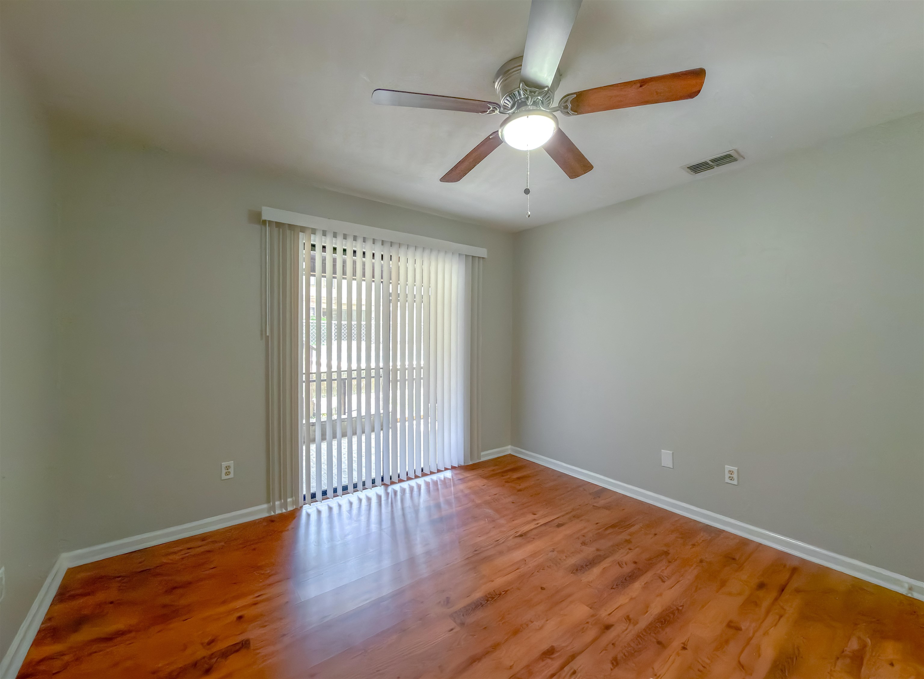 216 Dixie Drive Unit: D-3