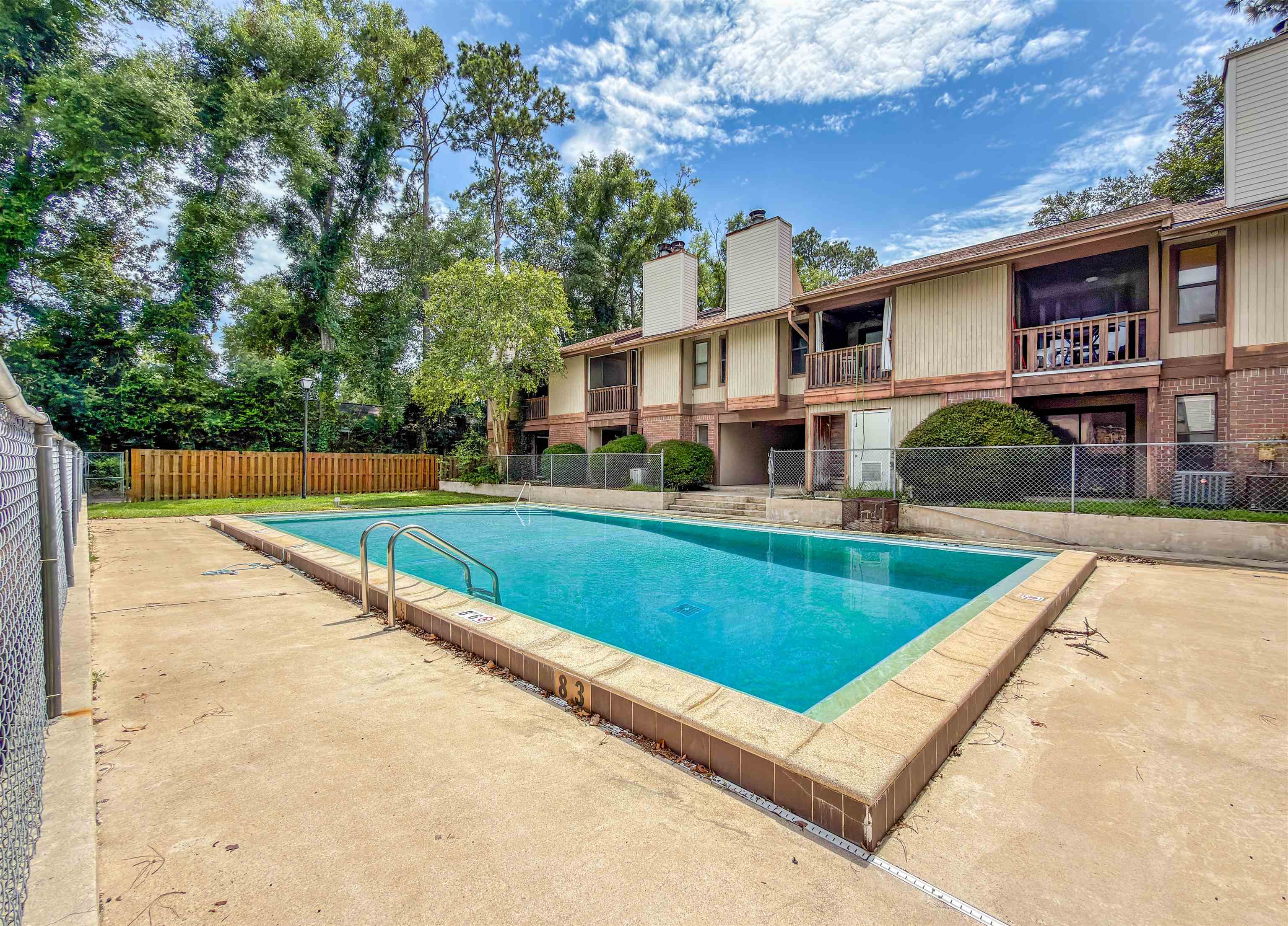 216 Dixie Drive Unit: D-3