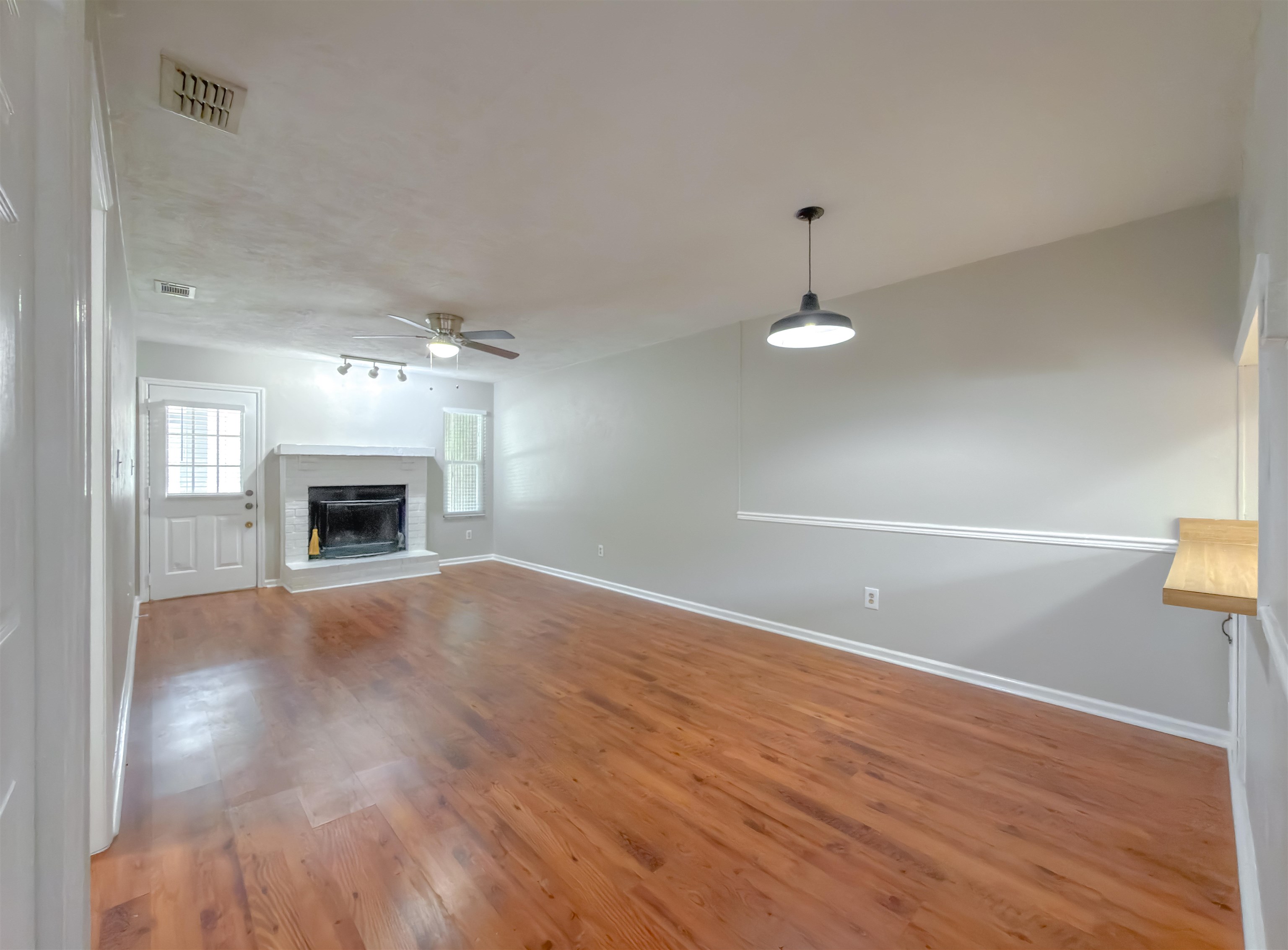 216 Dixie Drive Unit: D-3