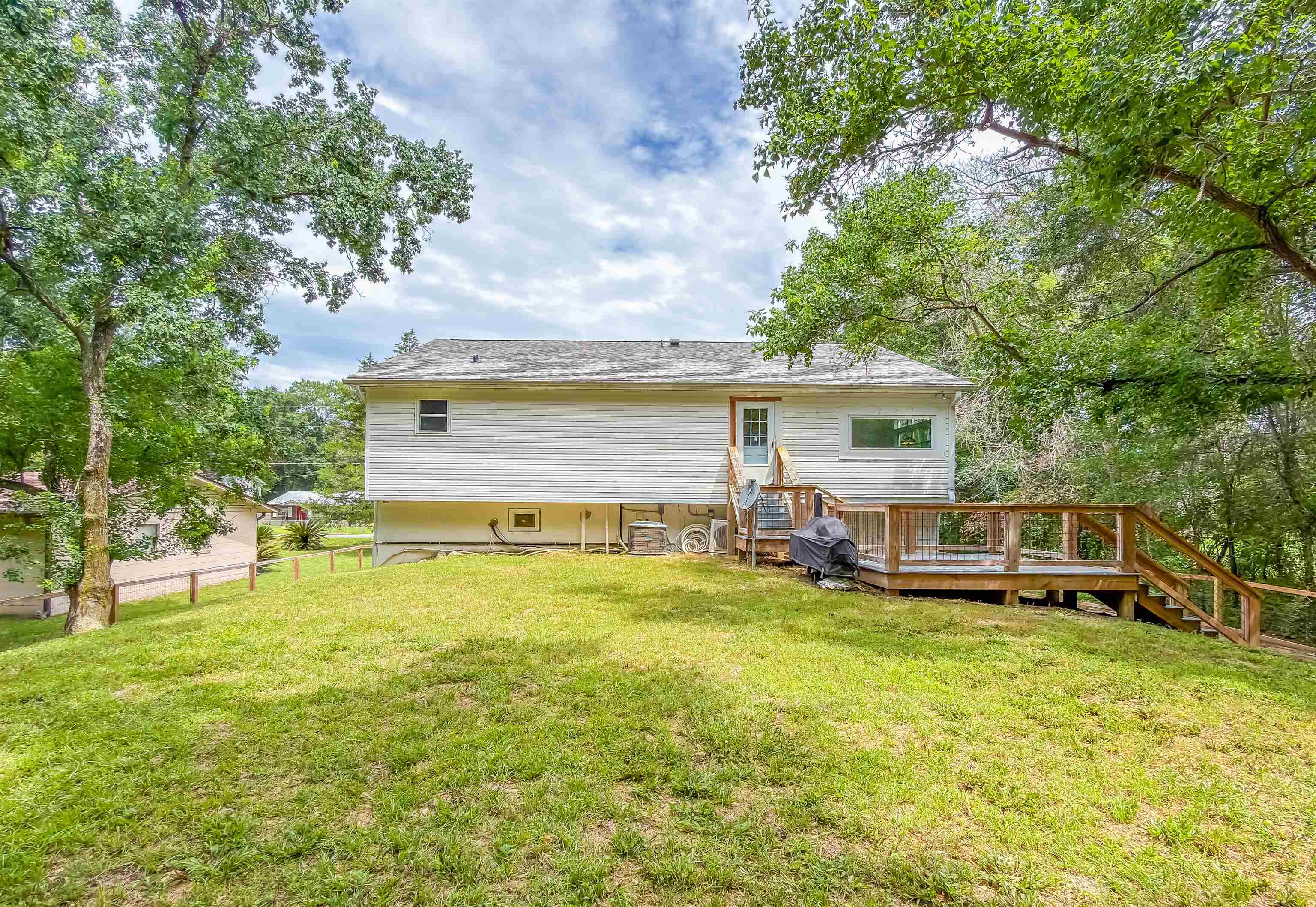 1901 Longview Drive