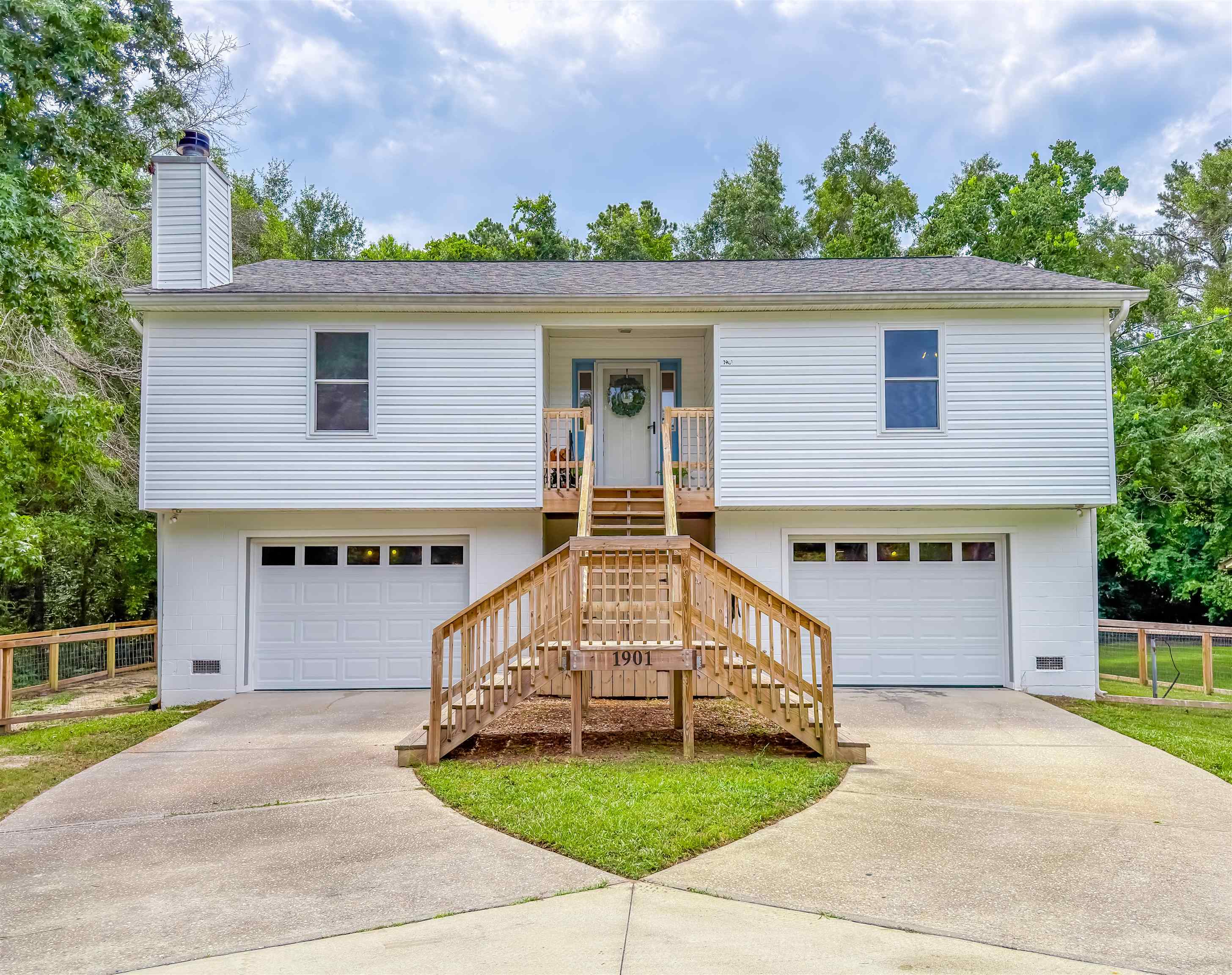 1901 Longview Drive
