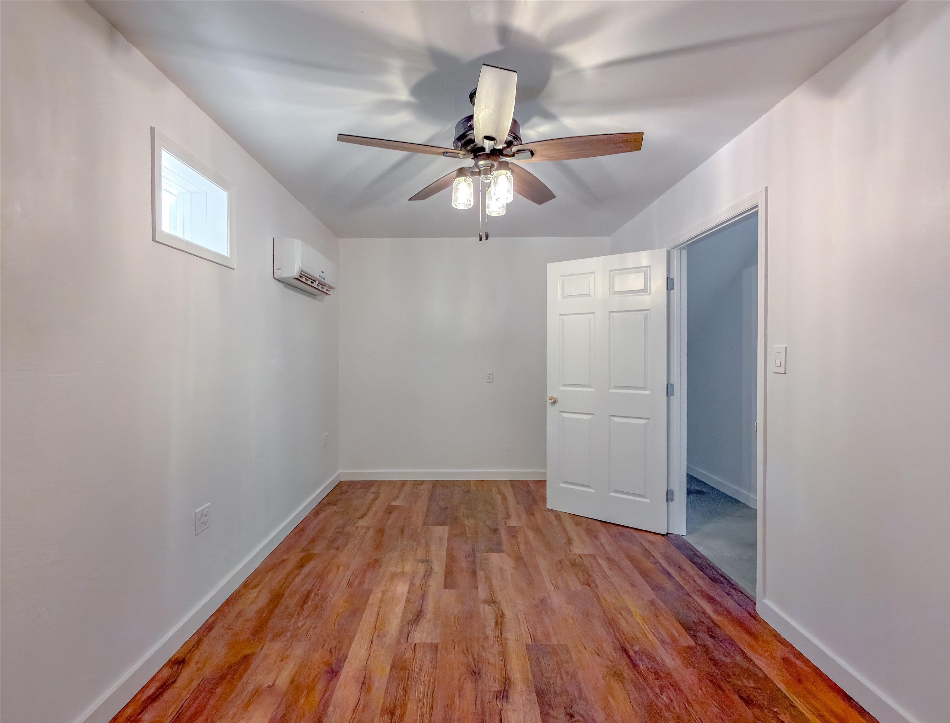 1901 Longview Drive