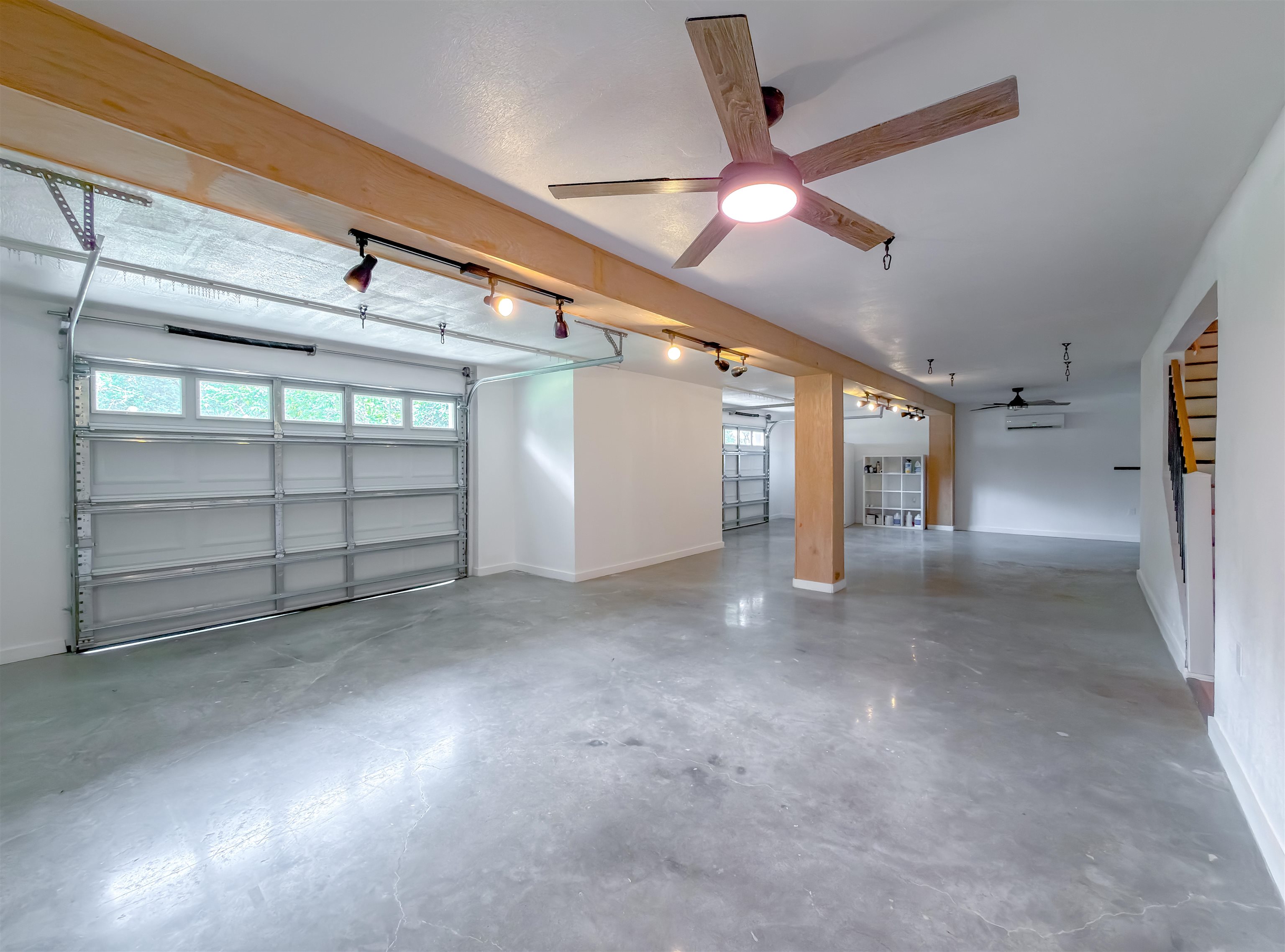 1901 Longview Drive
