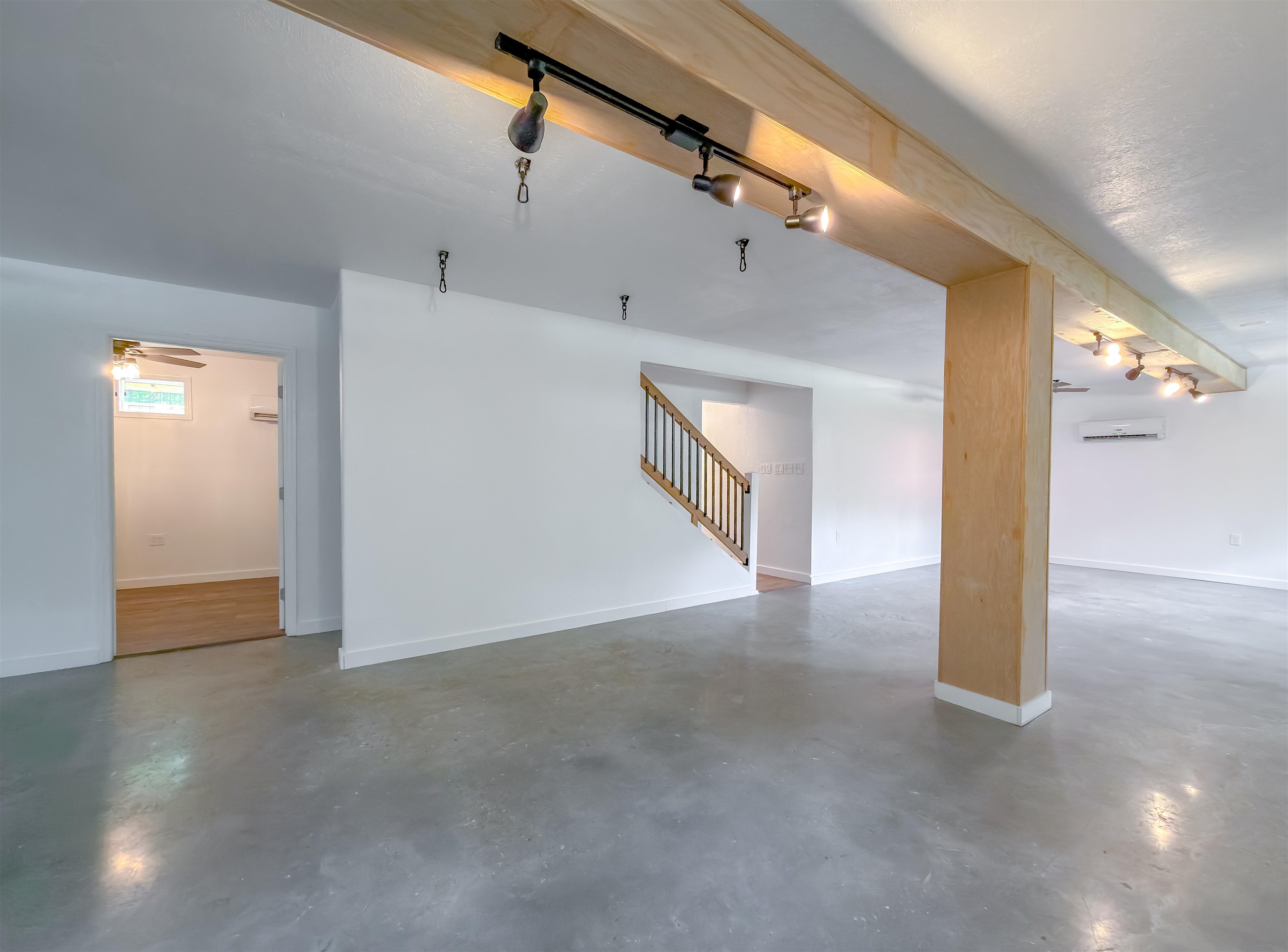 1901 Longview Drive