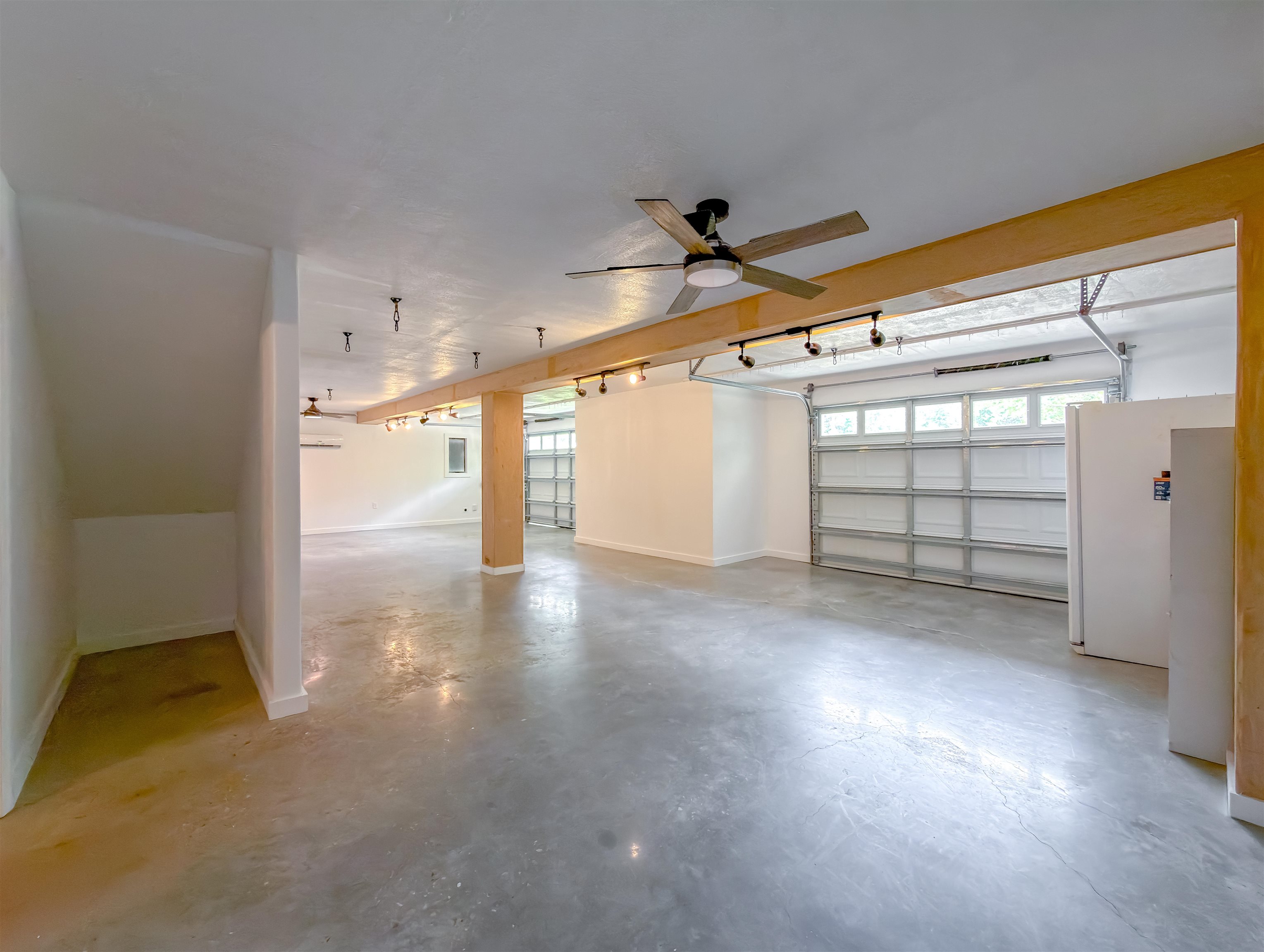 1901 Longview Drive