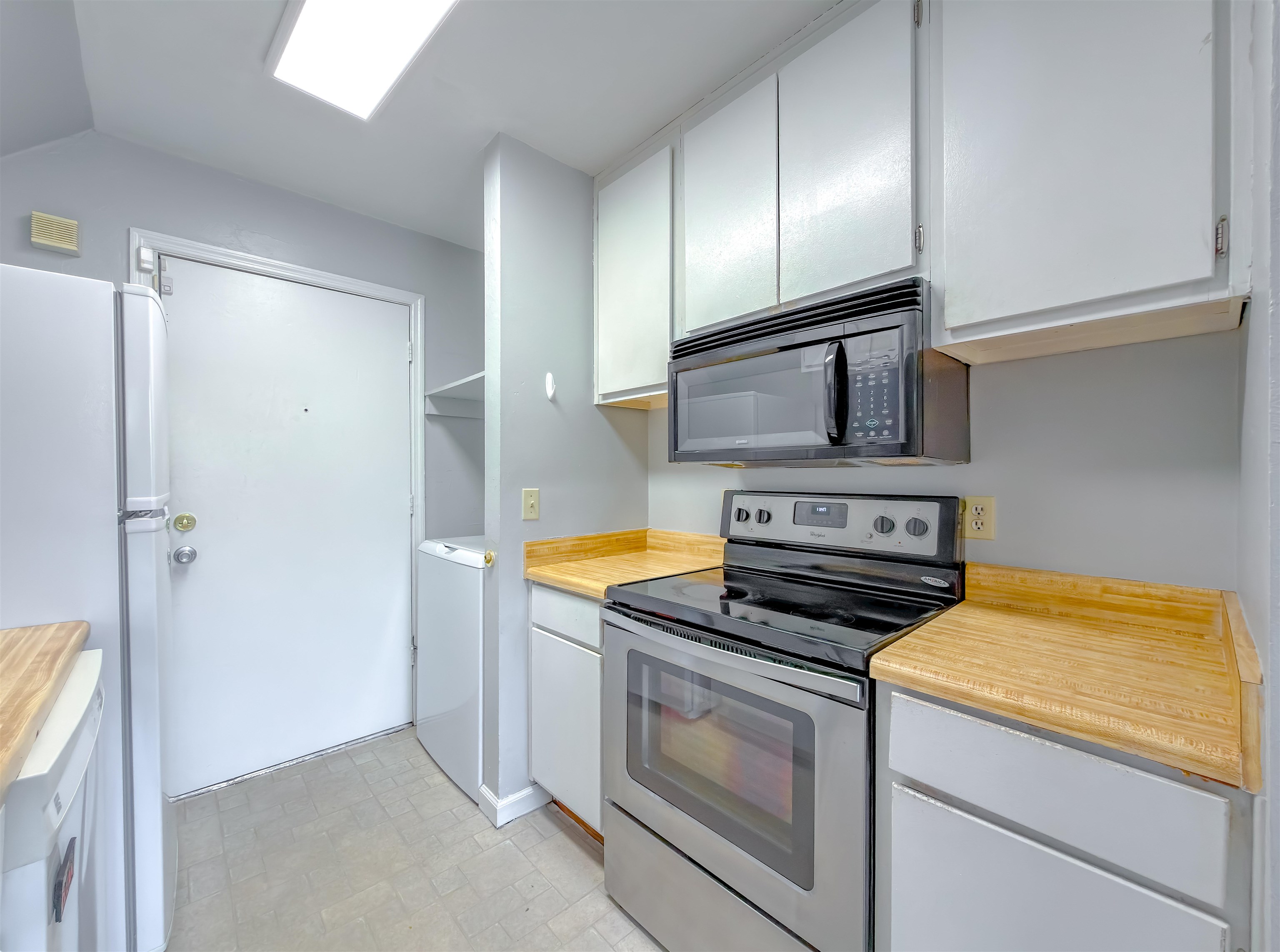 824-1 W Carolina Street