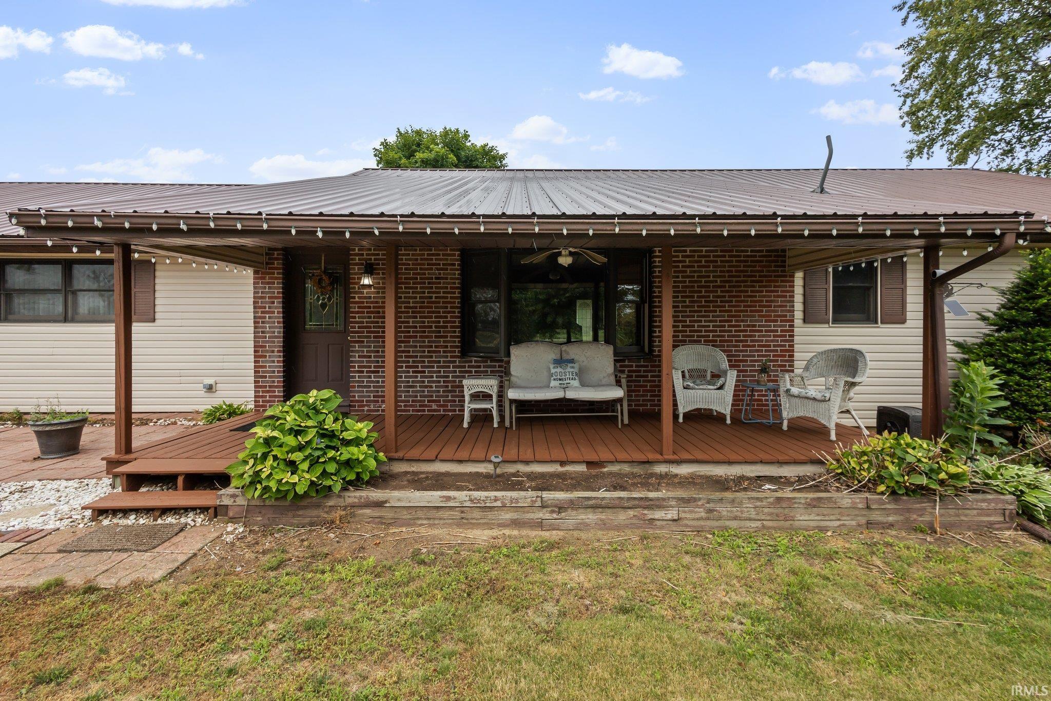 5836 N 700 E. Road