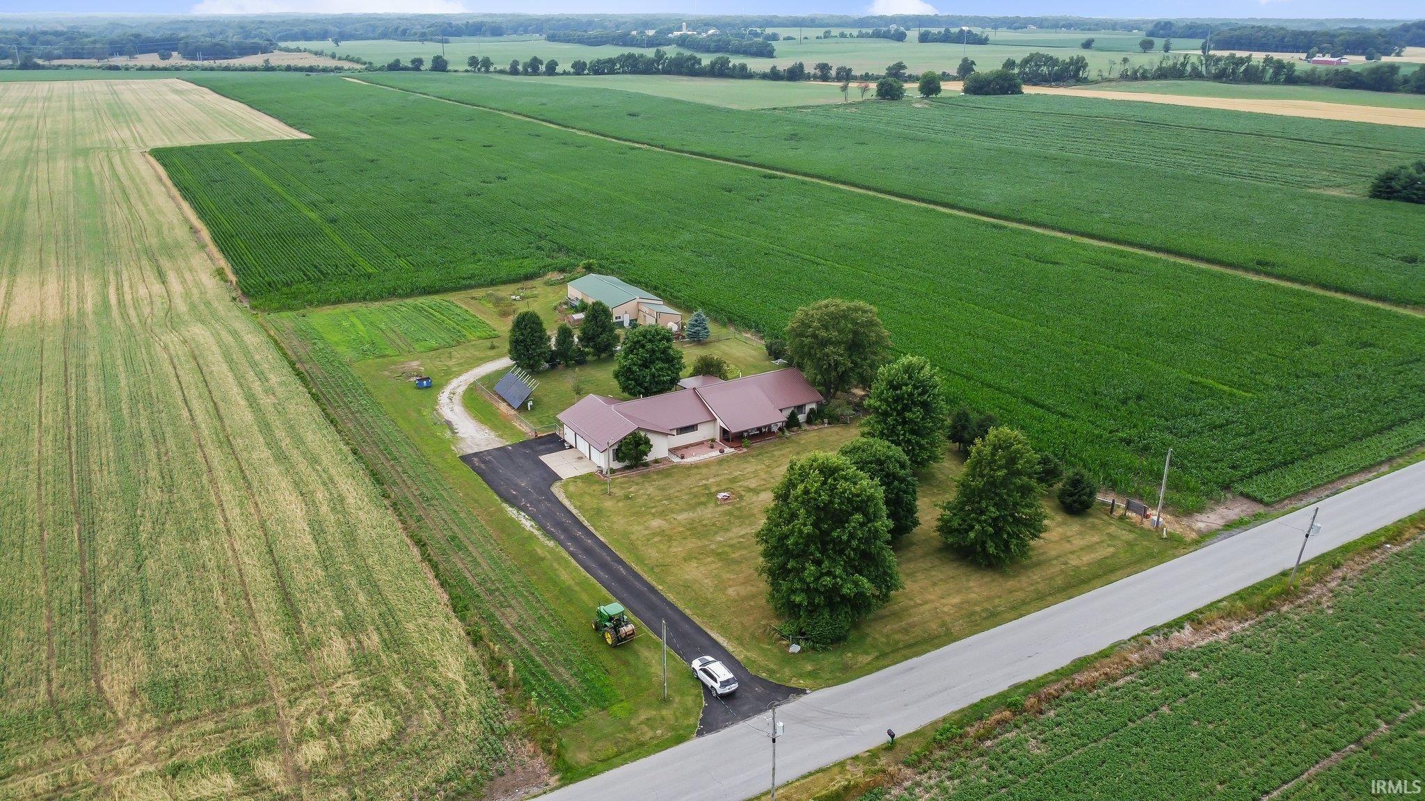 5836 N 700 E. Road