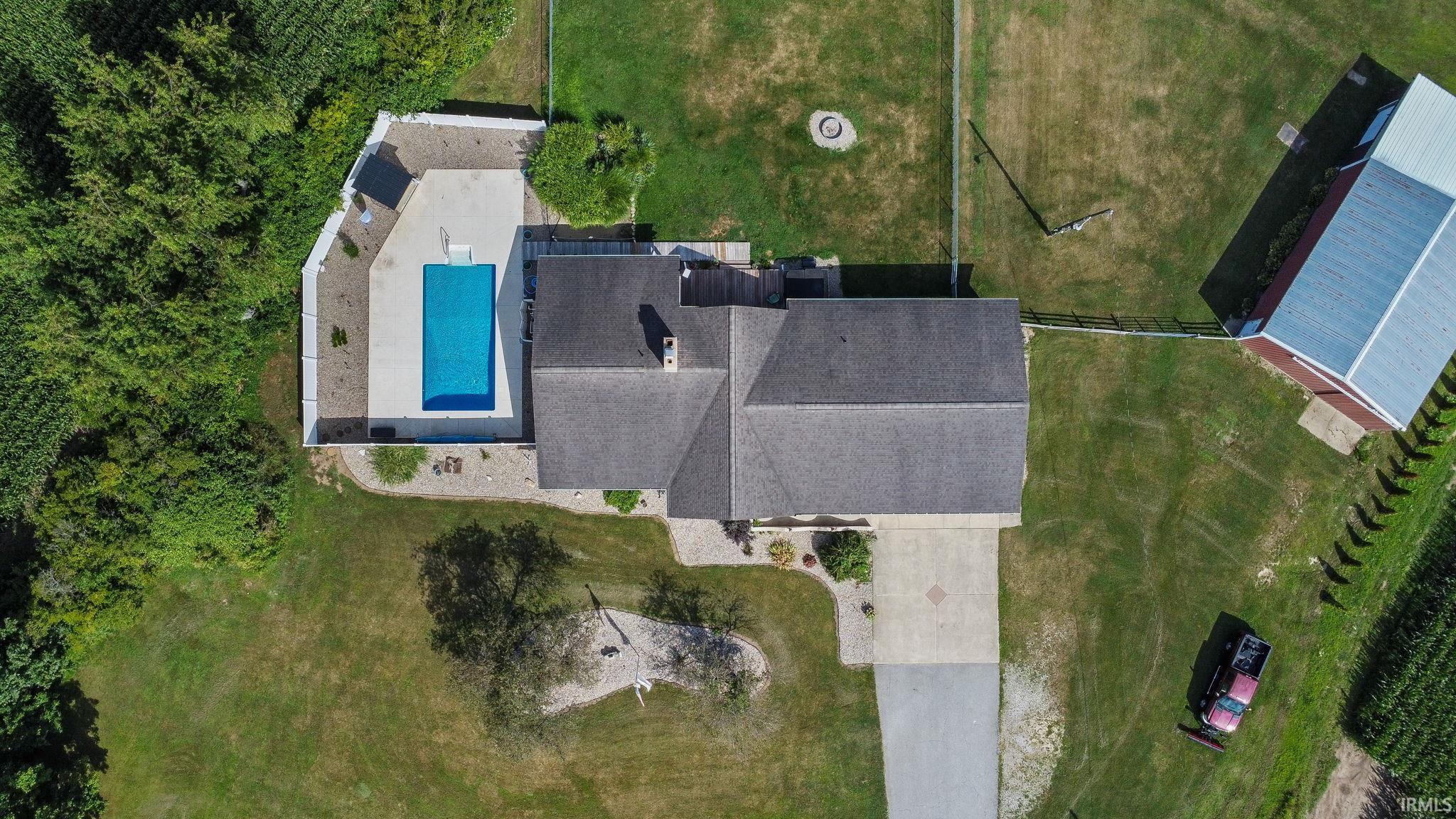 8529 E US Hwy 20