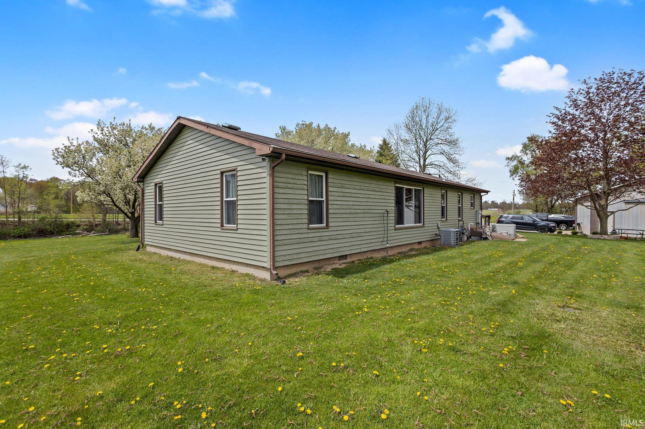7879 N Emery Road