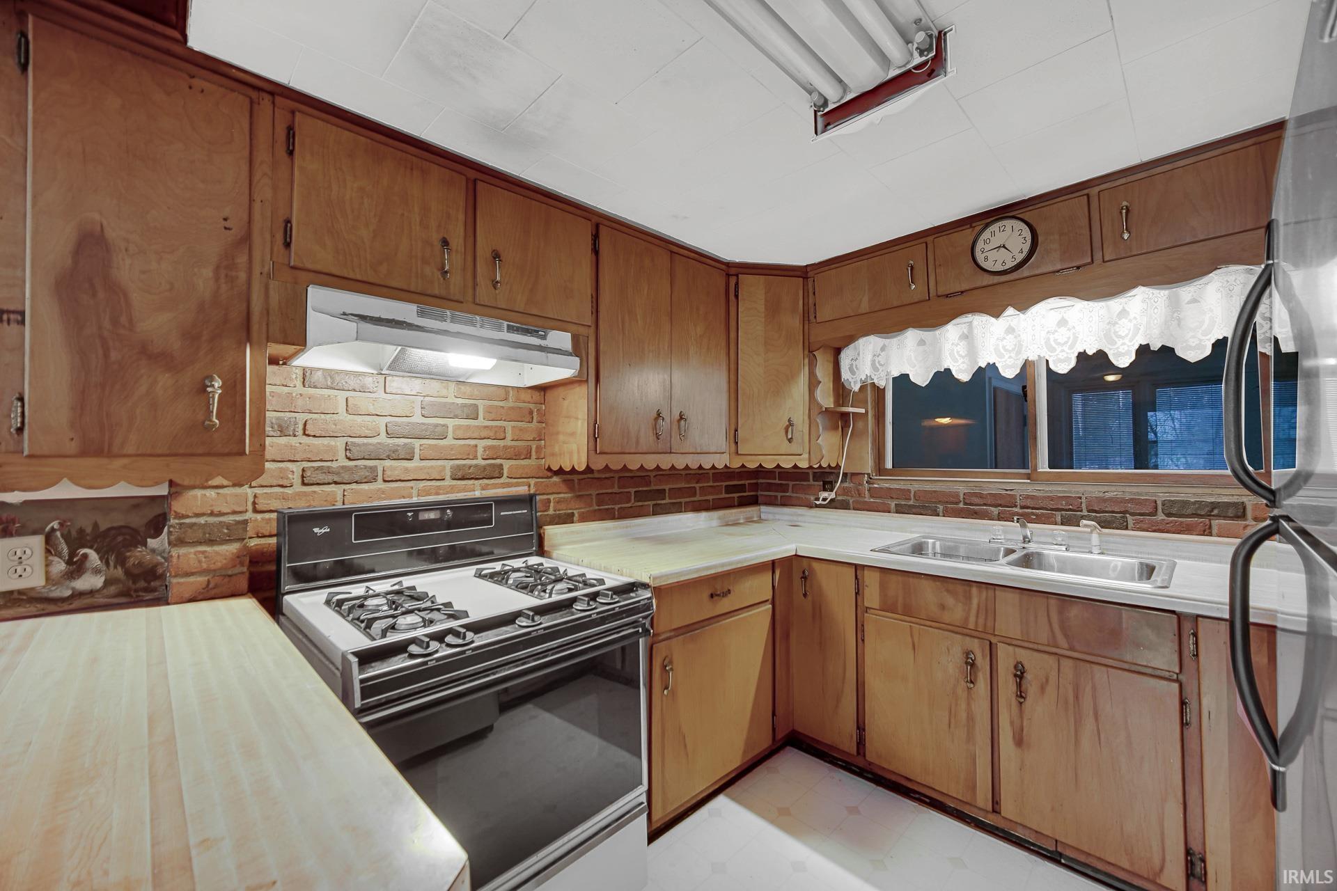7434 11A Road