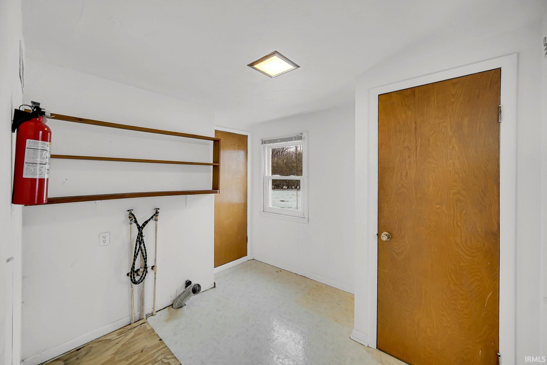 7434 11A Road