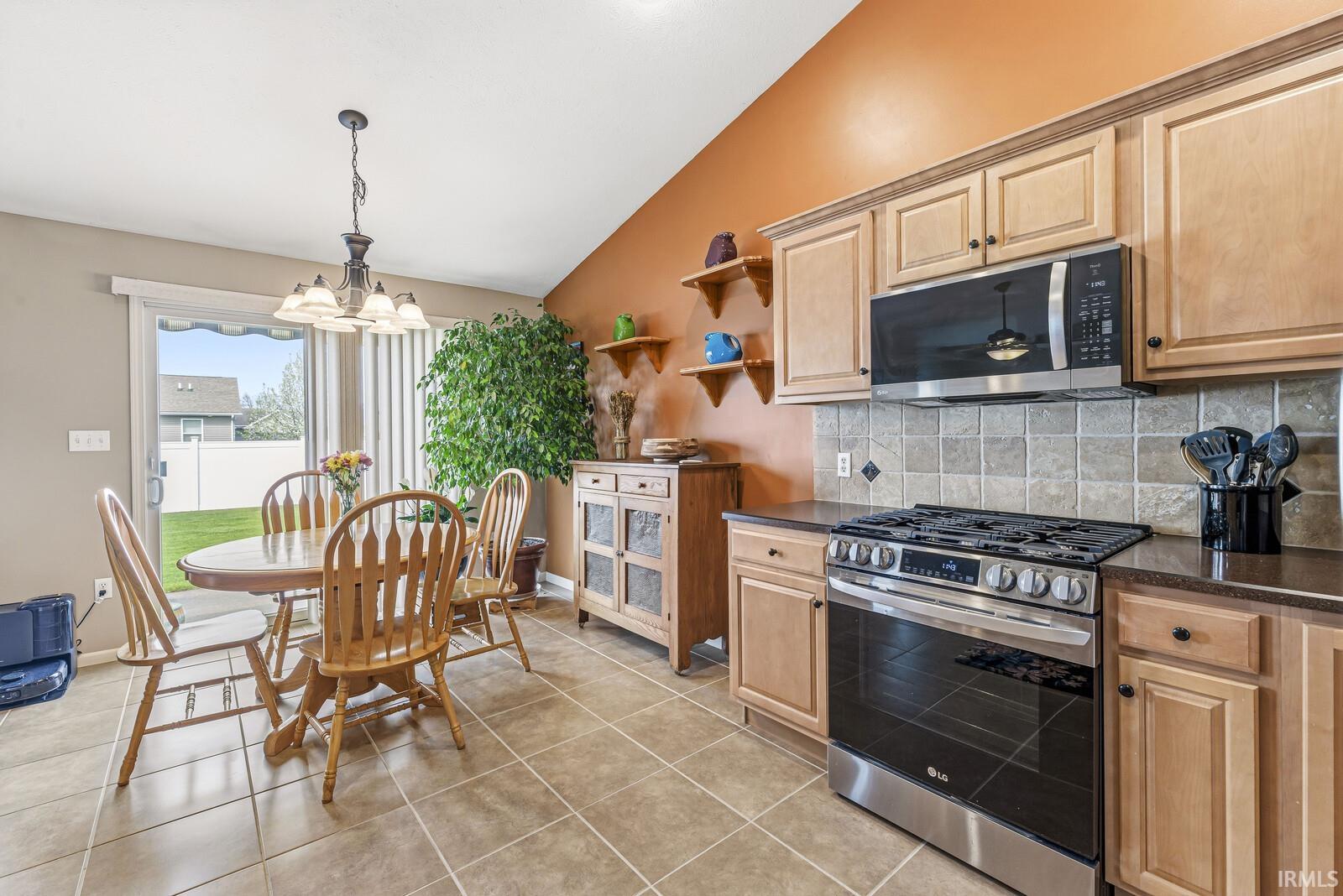 52603 Common Eider Trail