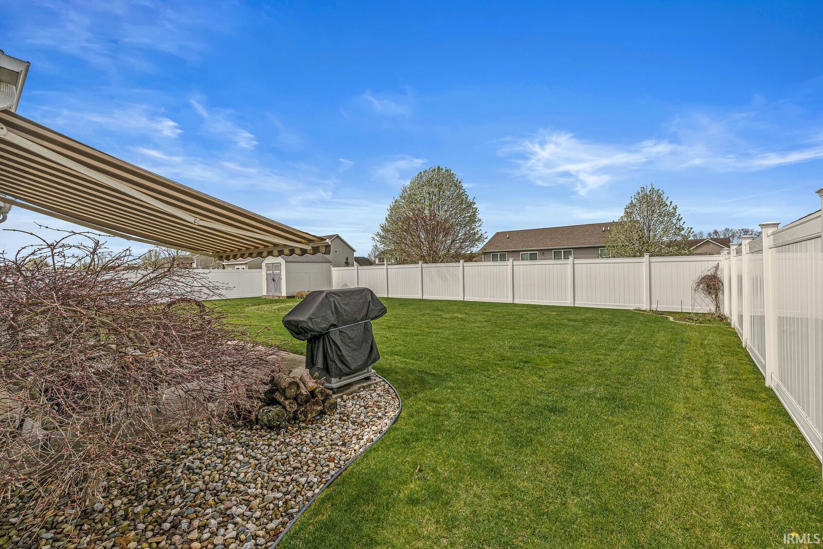 52603 Common Eider Trail