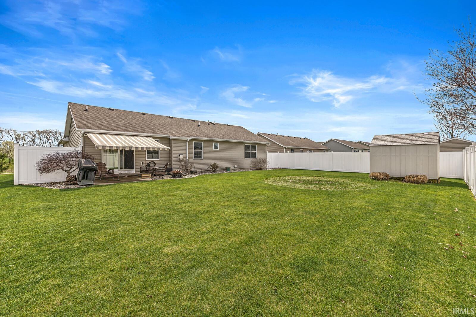 52603 Common Eider Trail
