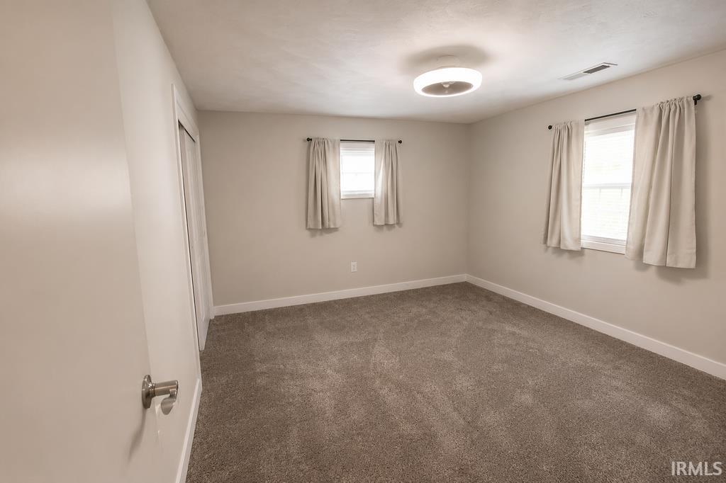 55585 Blue Jay Drive