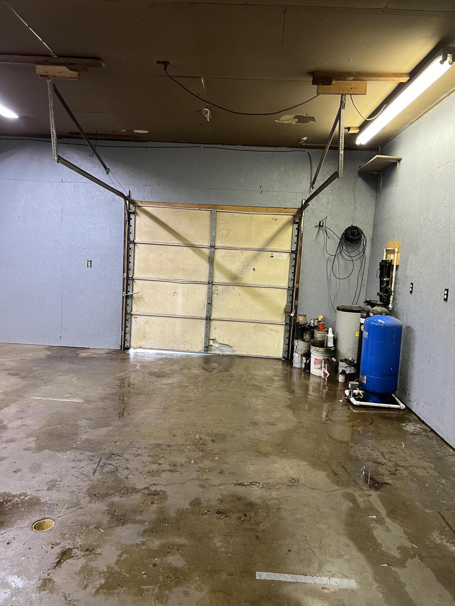 3906 N Fail Road