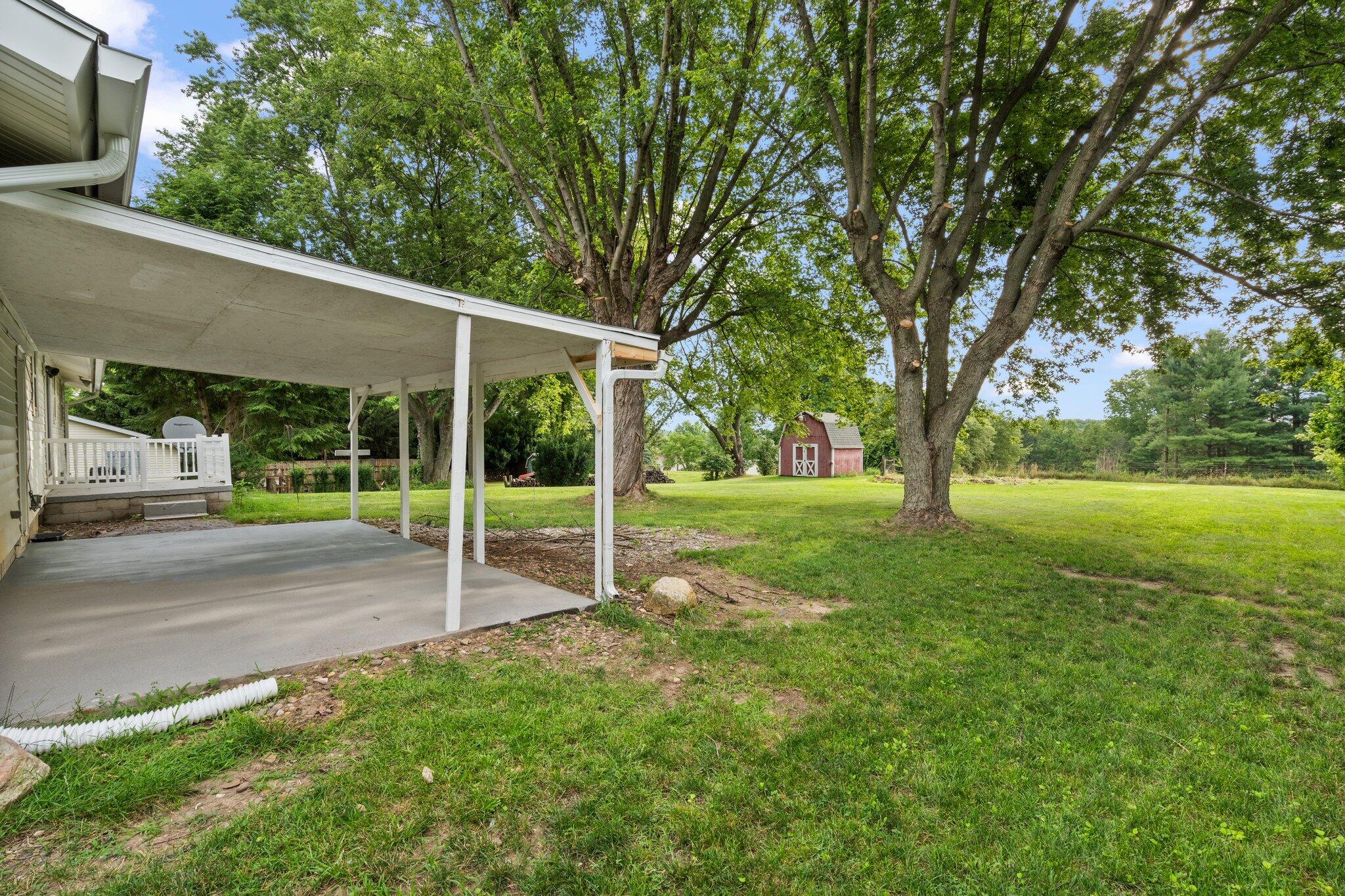 2091 N Lofgren Road