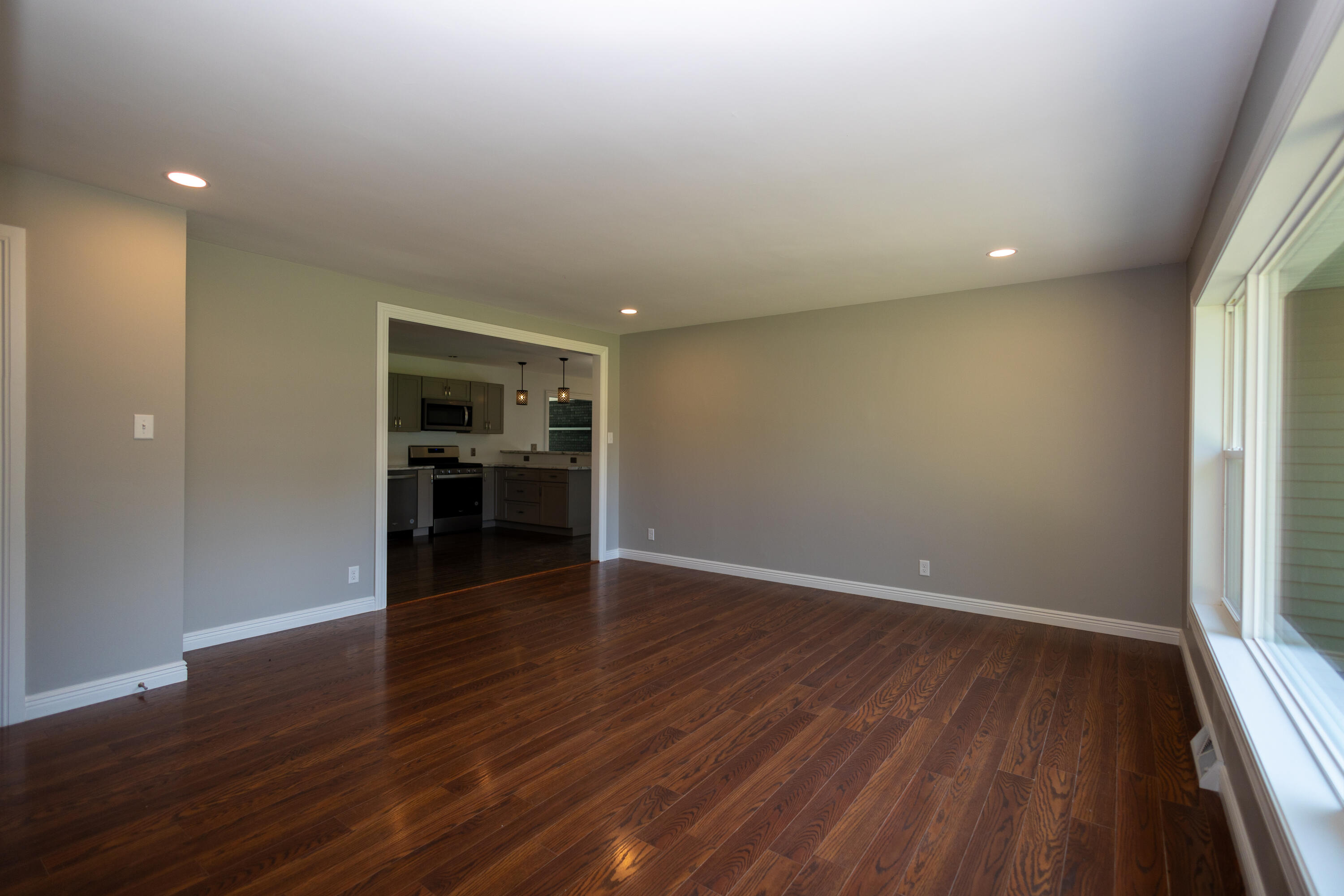 322 W Powell Drive