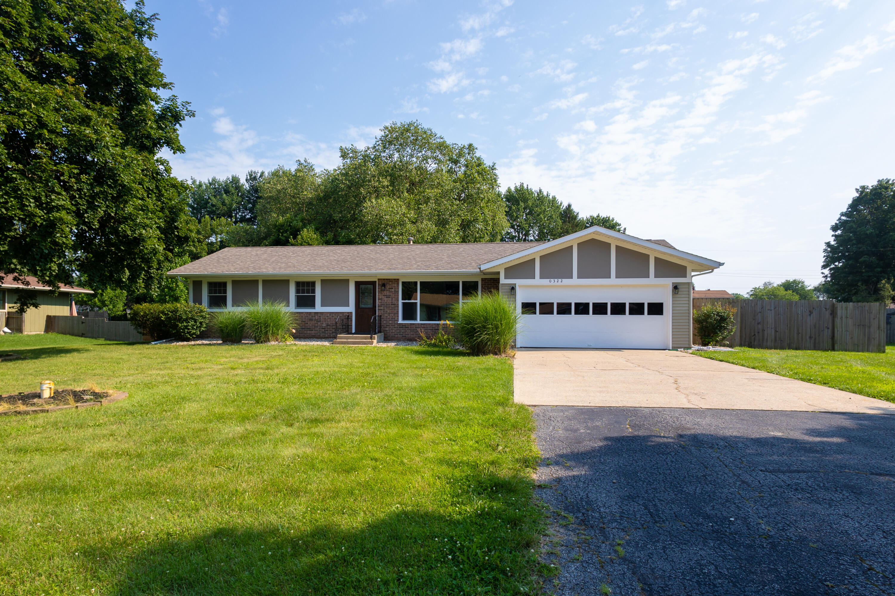 322 W Powell Drive